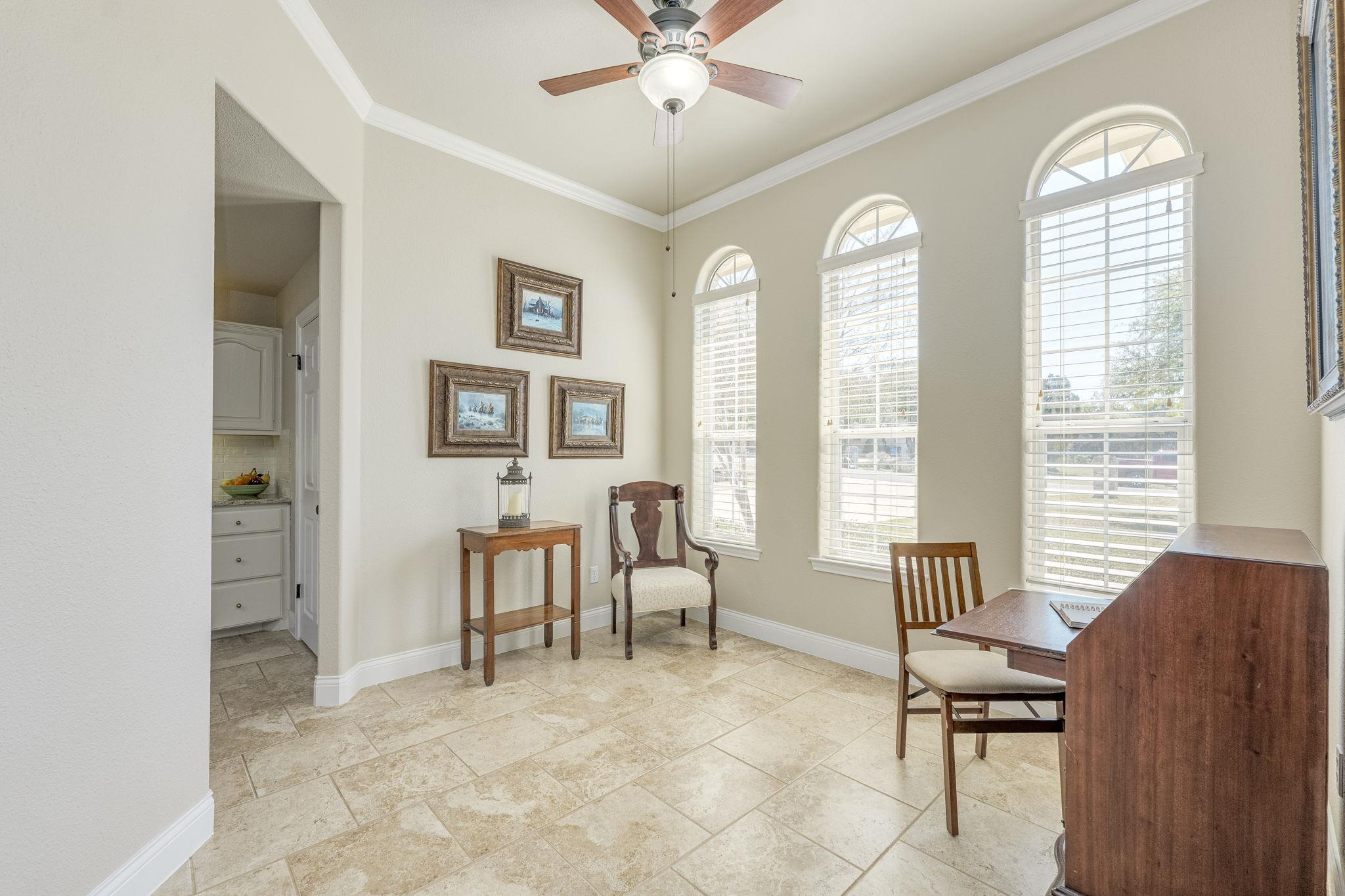 33 Brookmeadow Dr, Wimberley, TX 78676