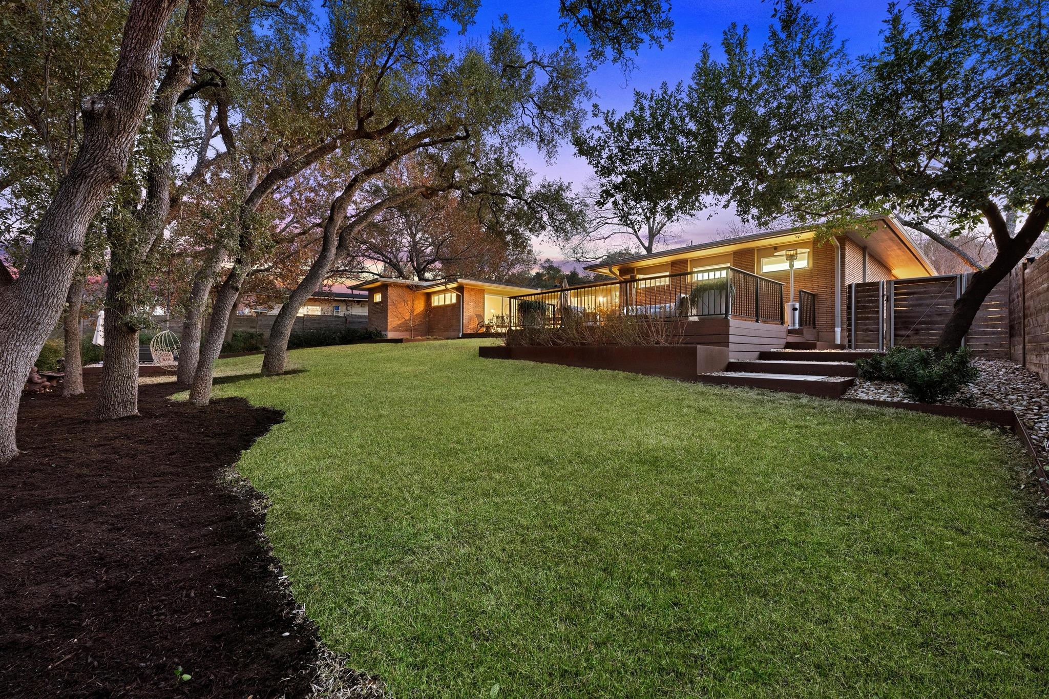 3506 Lakeland Dr, Austin, TX 78731