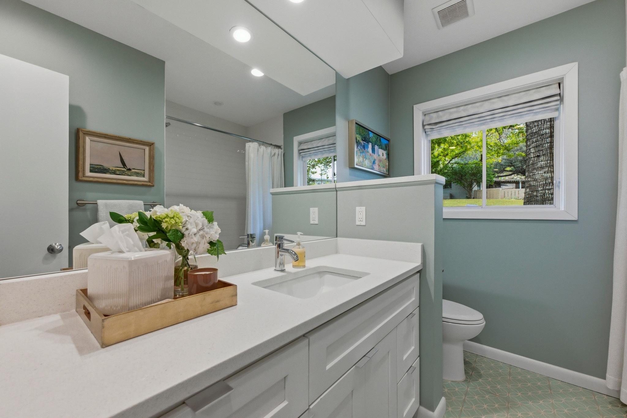 3506 Lakeland Dr, Austin, TX 78731