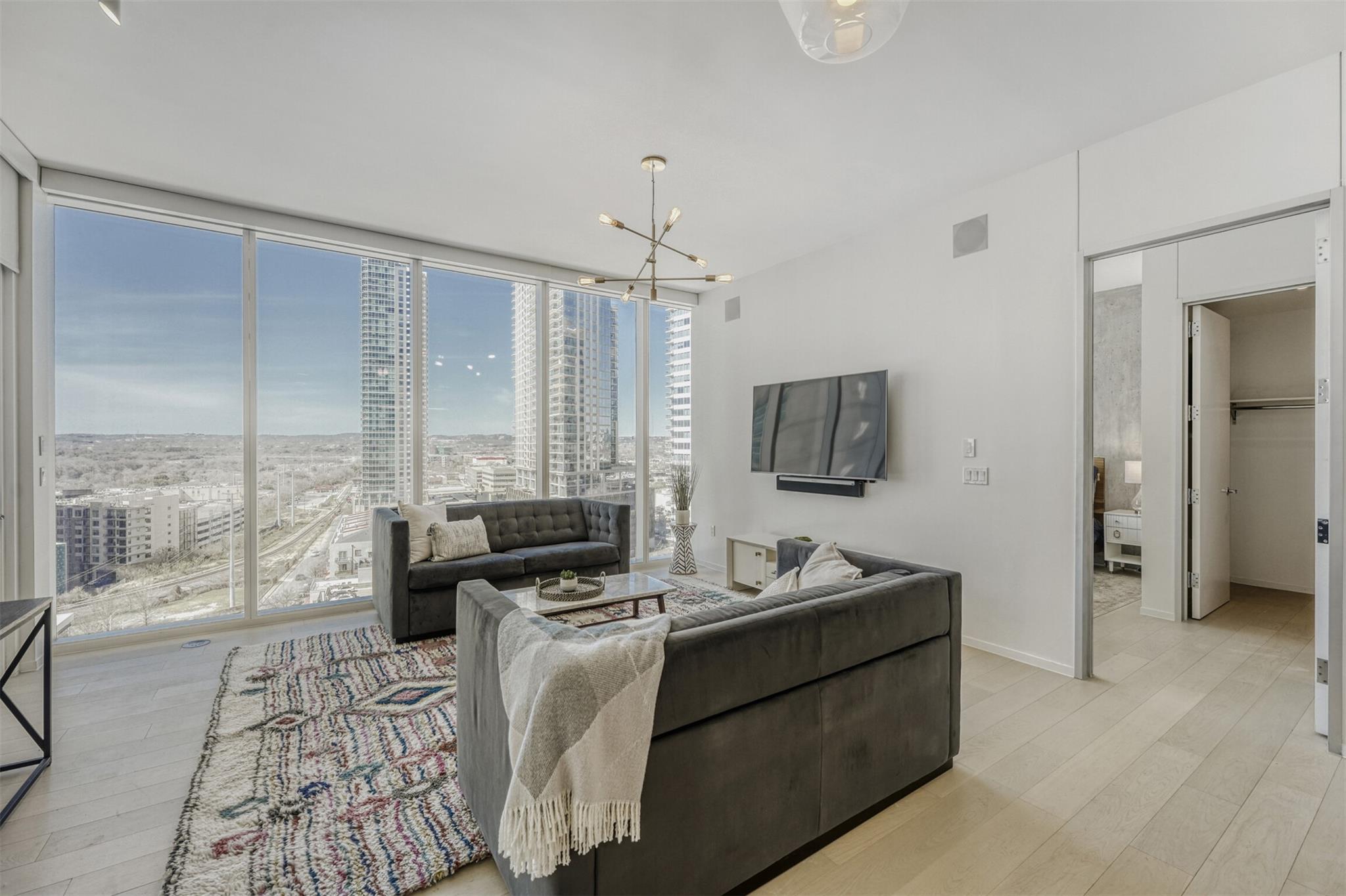 301 West Ave # 1309, Austin, TX 78701