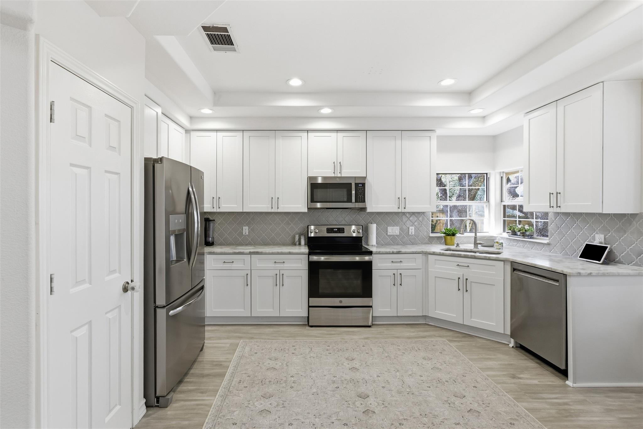 21528 Paine Ave, Lago Vista, TX 78645