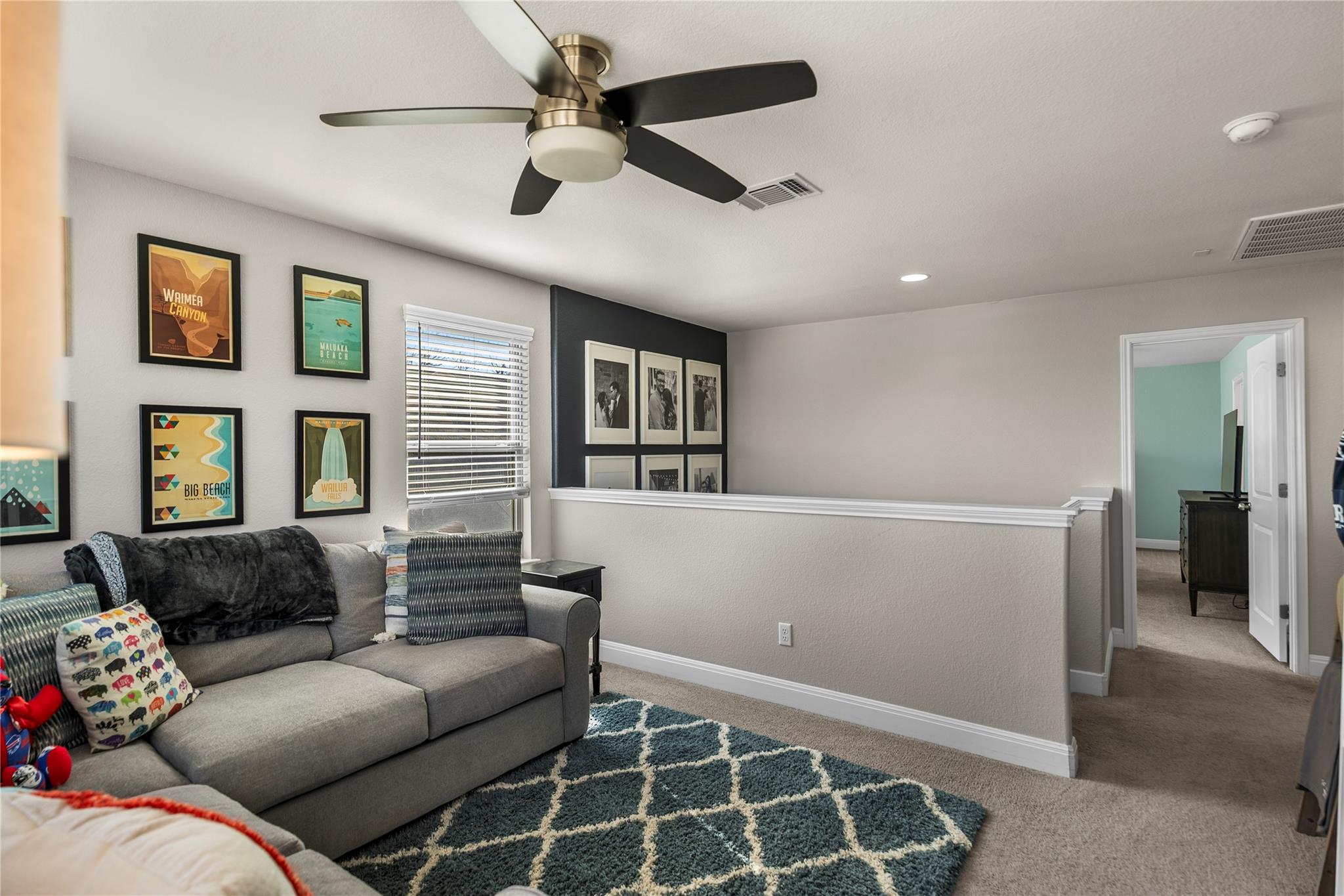 207 Duroc Dr, Hutto, TX 78634