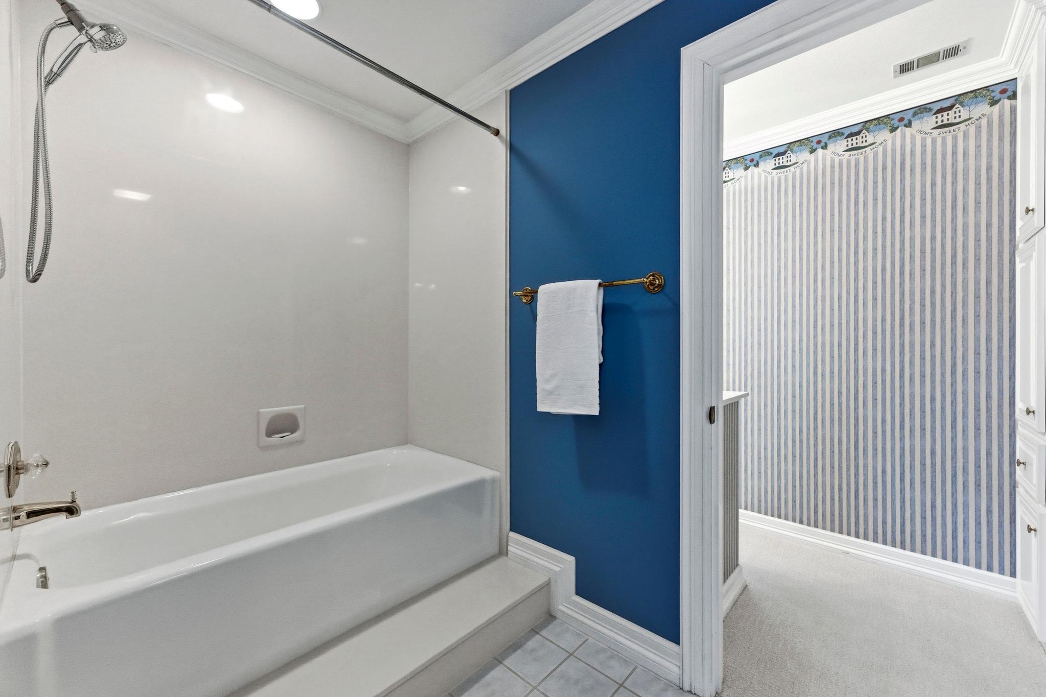 10609 Skyflower Dr, Austin, TX 78759