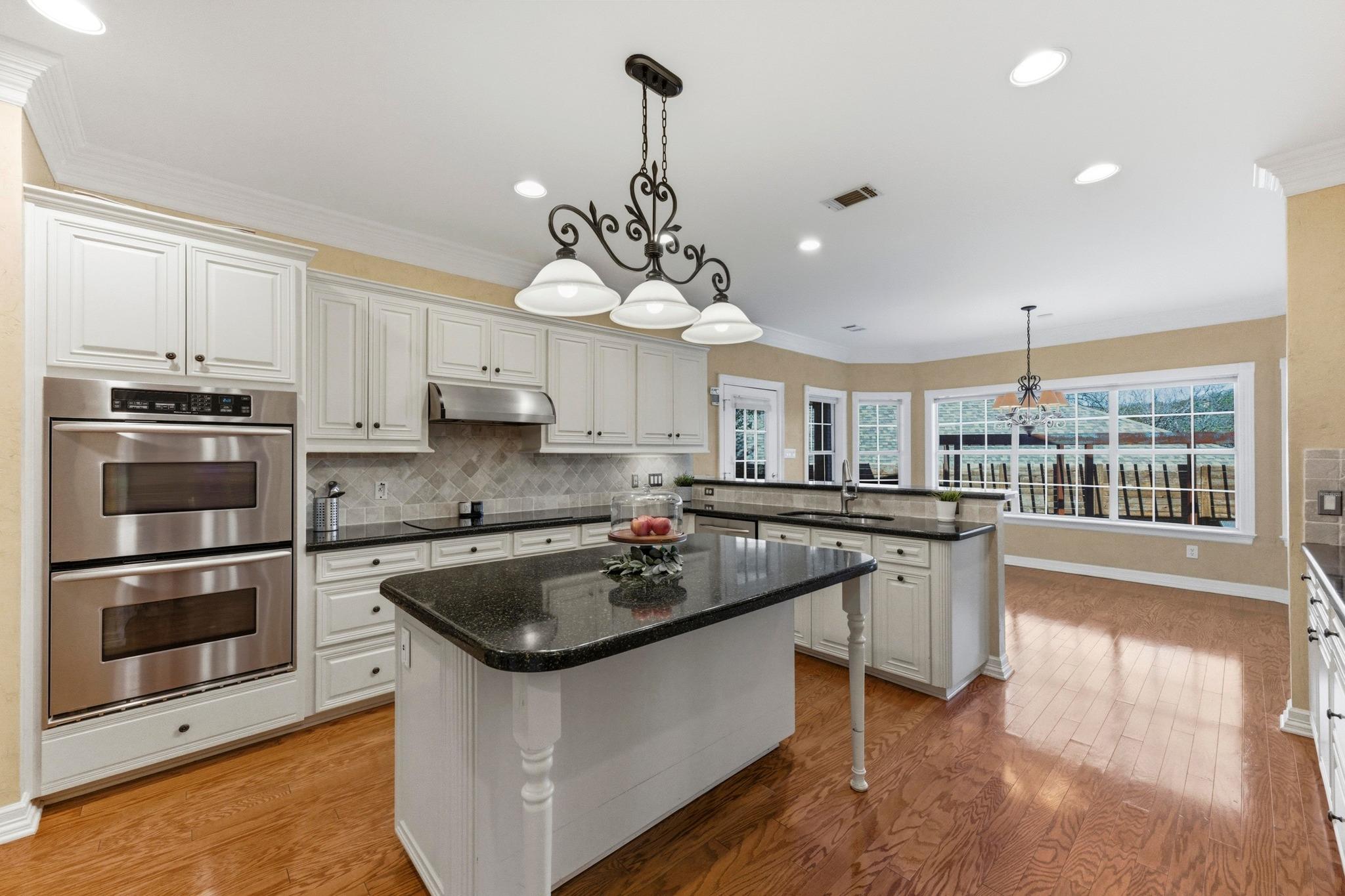 10609 Skyflower Dr, Austin, TX 78759