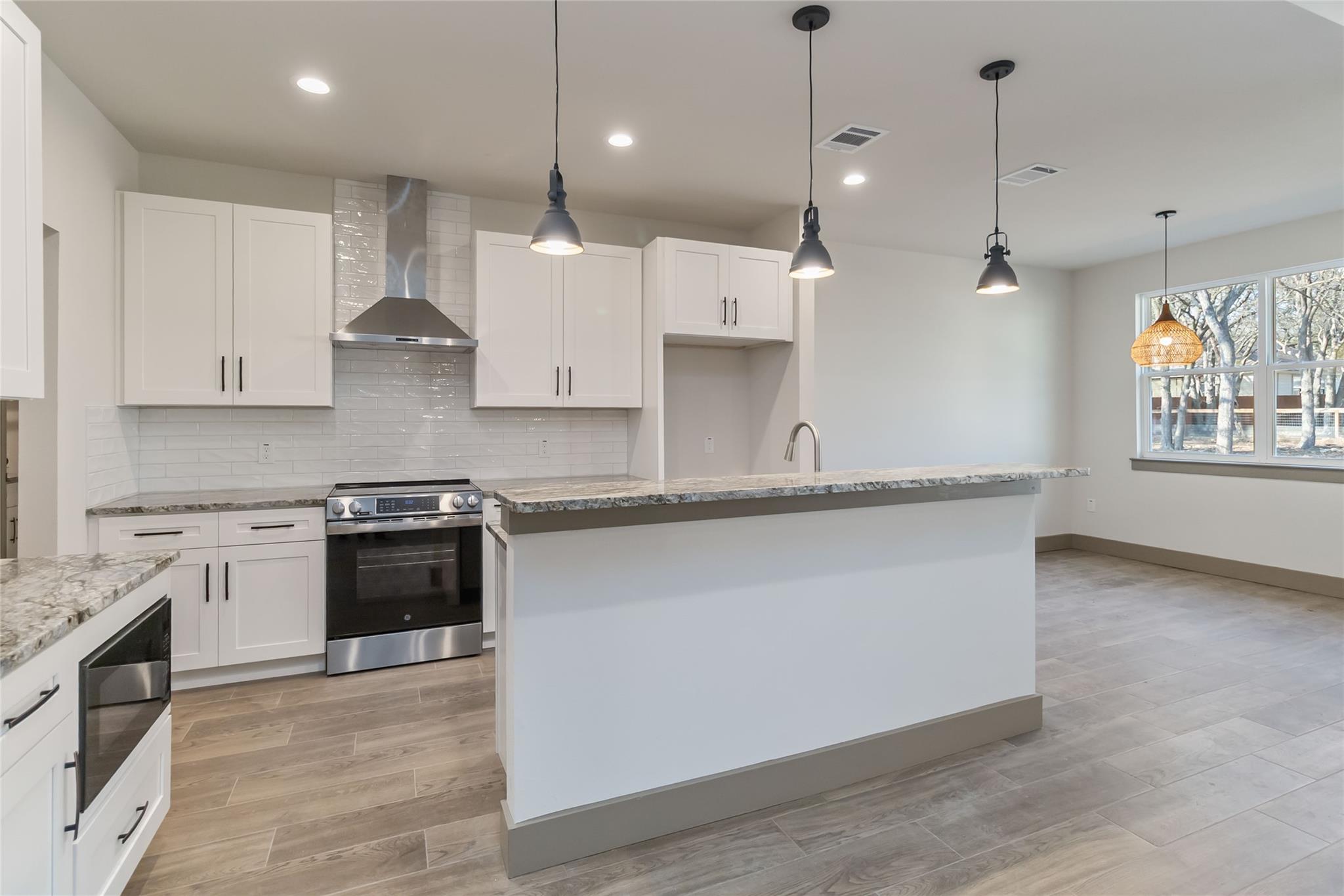 19 Summertime Cir, Wimberley, TX 78676