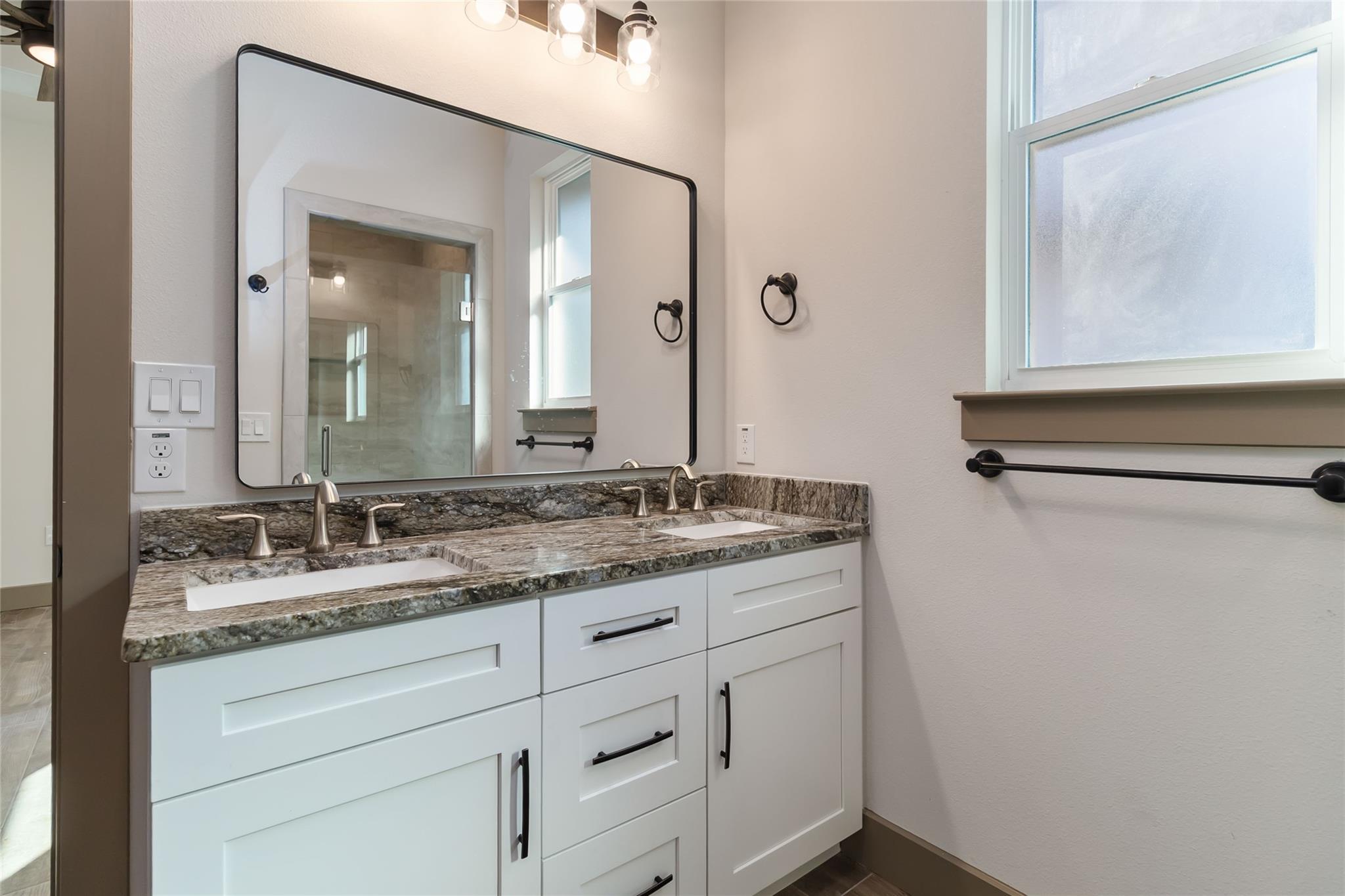 19 Summertime Cir, Wimberley, TX 78676