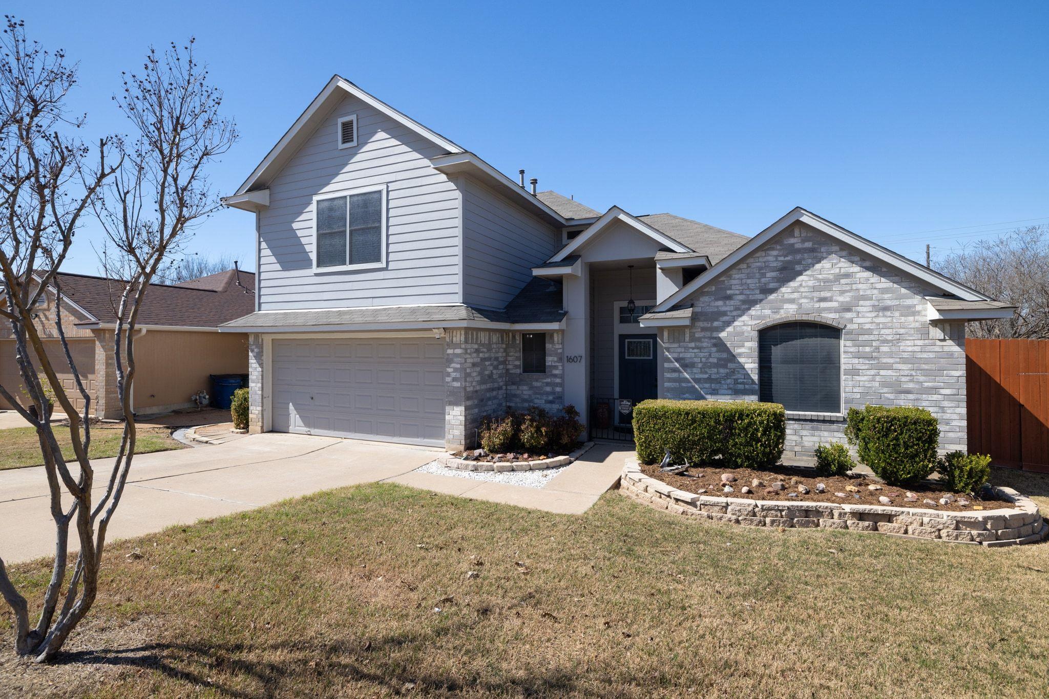 1607 Rio Bravo Loop, Leander, TX 78641