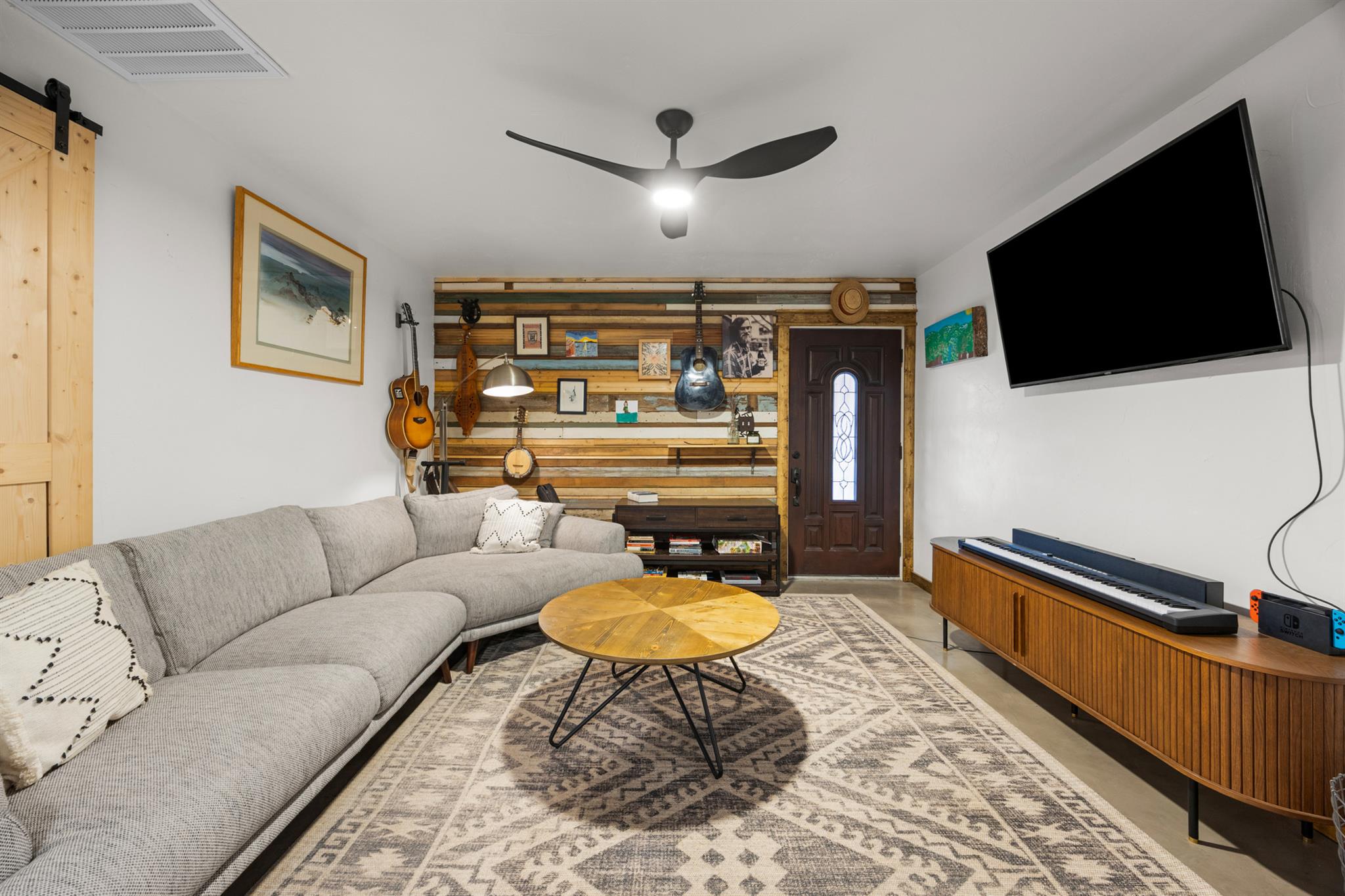 107 S Rainbow Ranch Rd, Wimberley, TX 78676