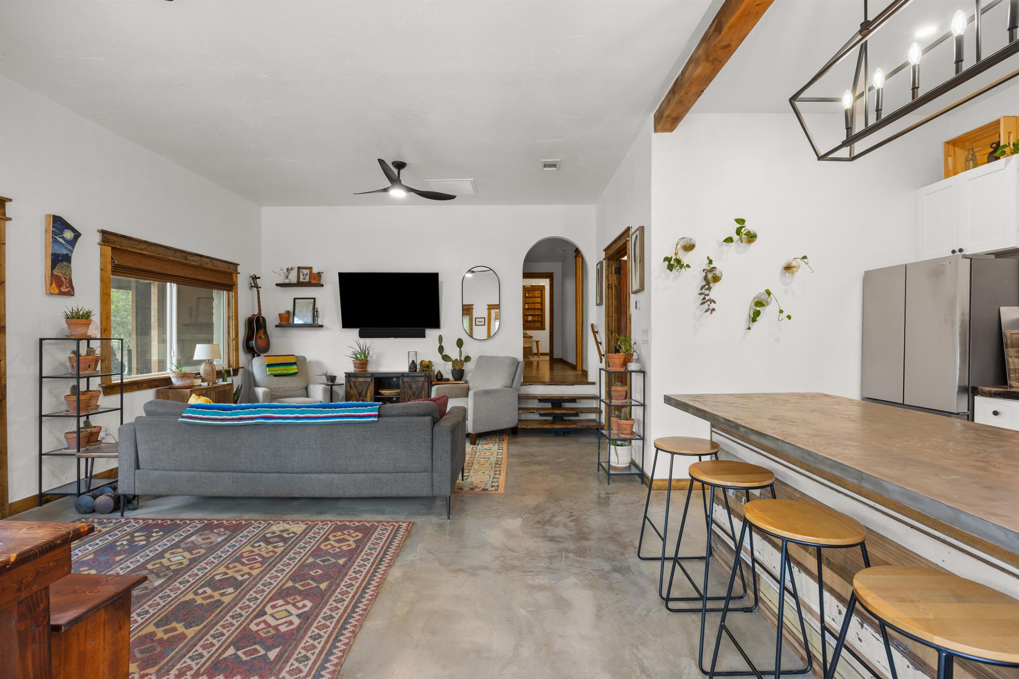 107 S Rainbow Ranch Rd, Wimberley, TX 78676