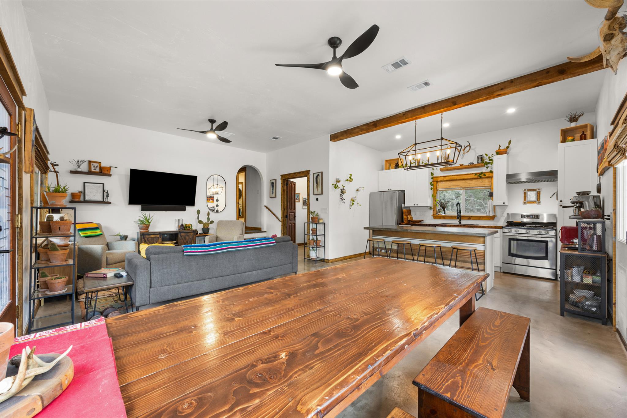 107 S Rainbow Ranch Rd, Wimberley, TX 78676