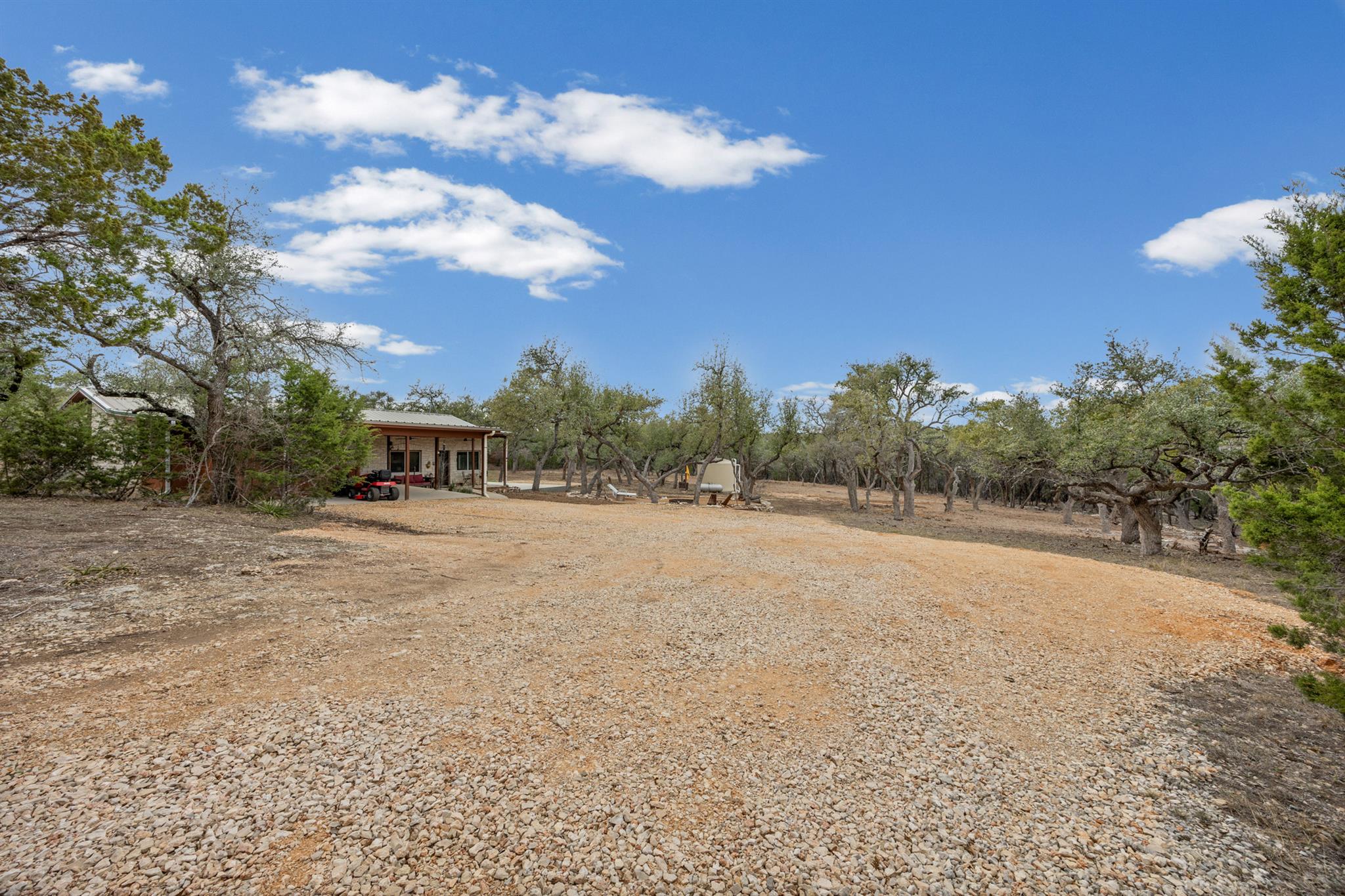107 S Rainbow Ranch Rd, Wimberley, TX 78676