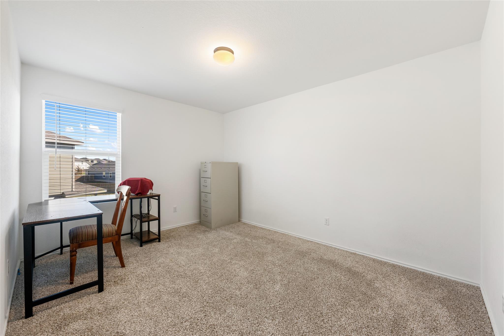 132 Joe Kidd Ln, Jarrell, TX 76537