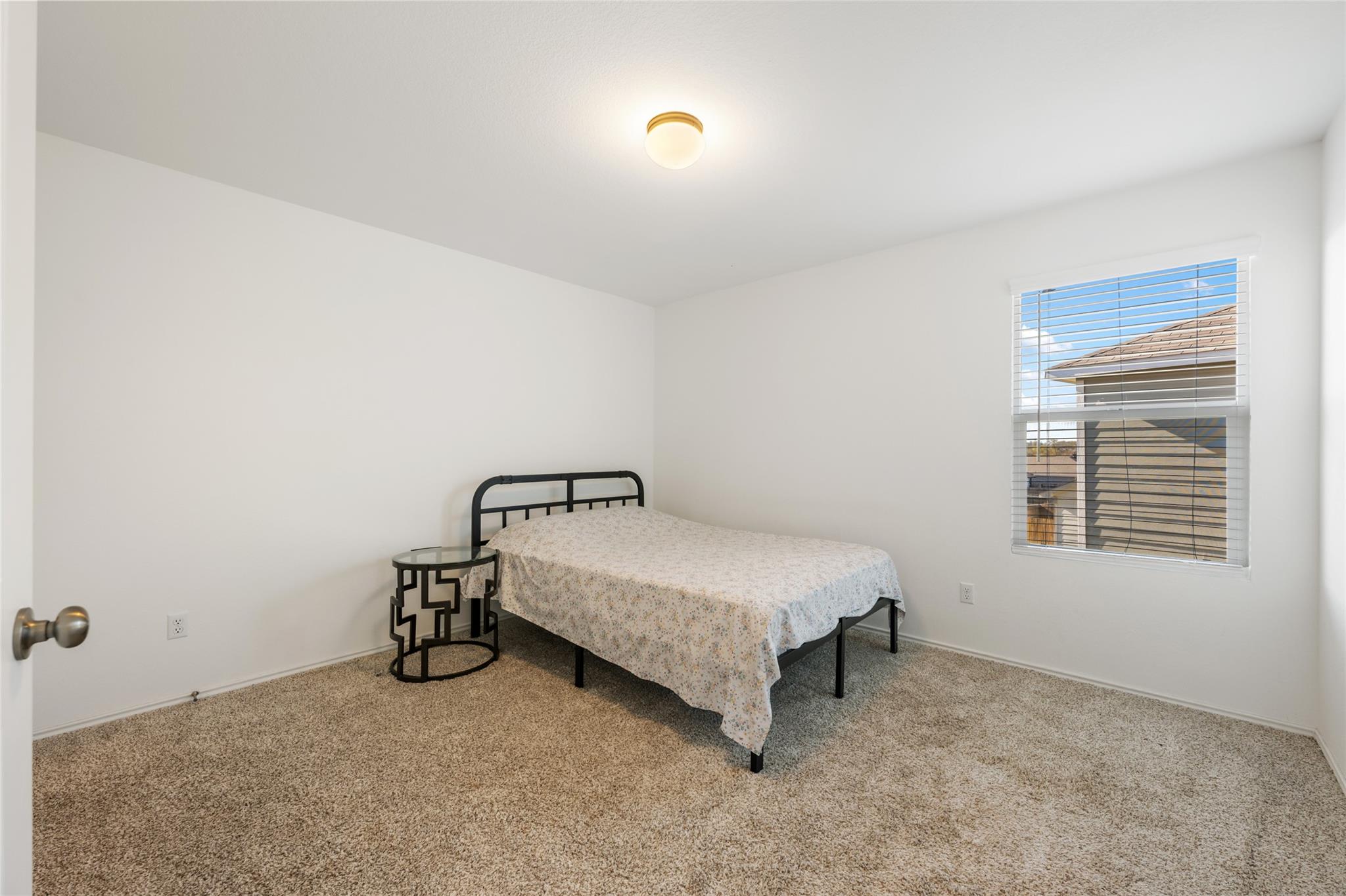 132 Joe Kidd Ln, Jarrell, TX 76537