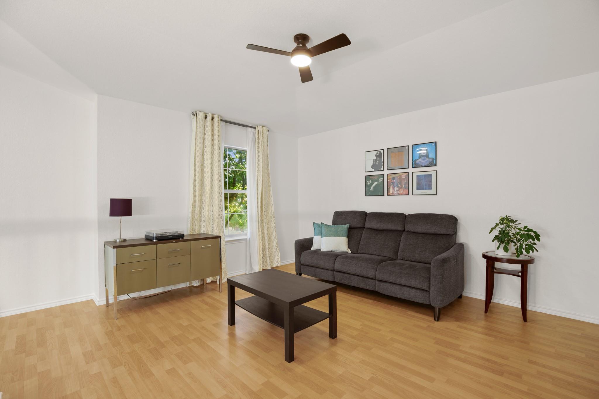 918 Bogart Rd, Cedar Park, TX 78613