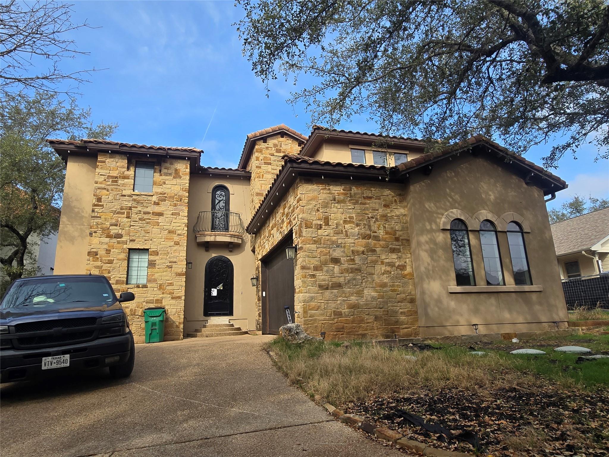 1310 Minnie Dr, Austin, TX 78732