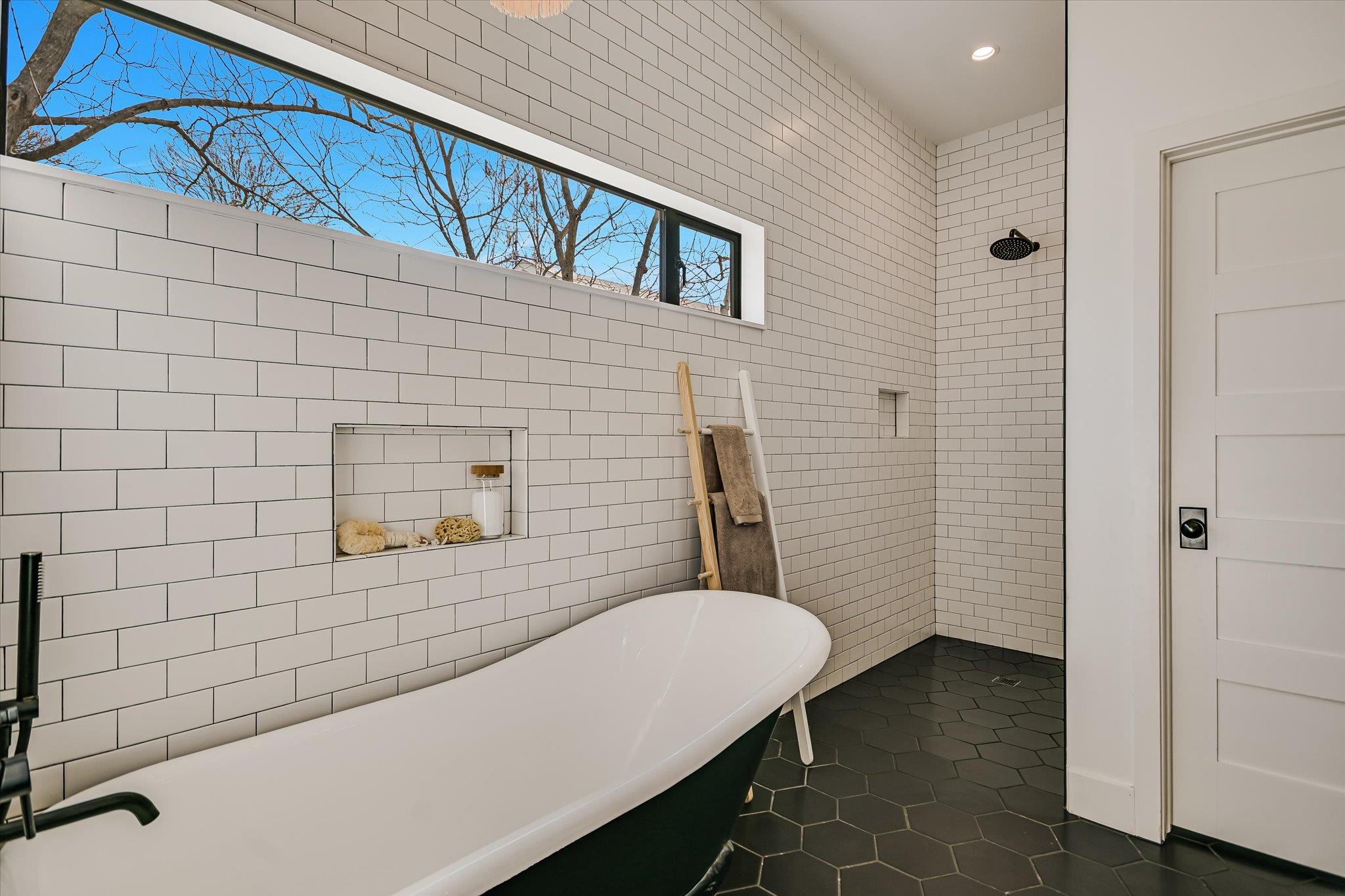 1620 W 10th St, Austin, TX 78703