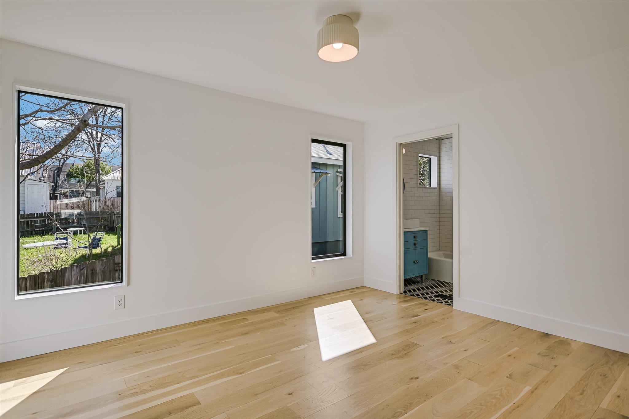 1620 W 10th St, Austin, TX 78703