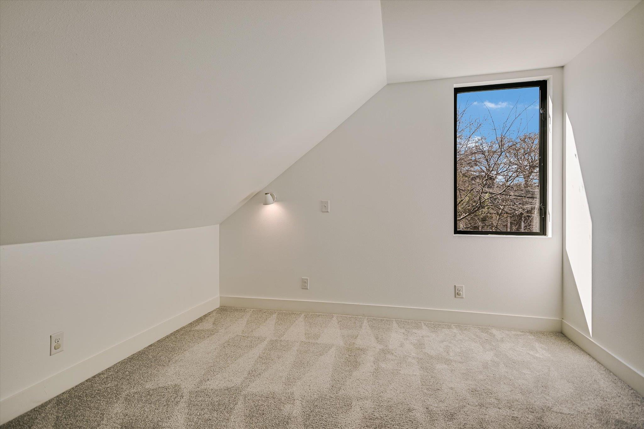 1620 W 10th St, Austin, TX 78703