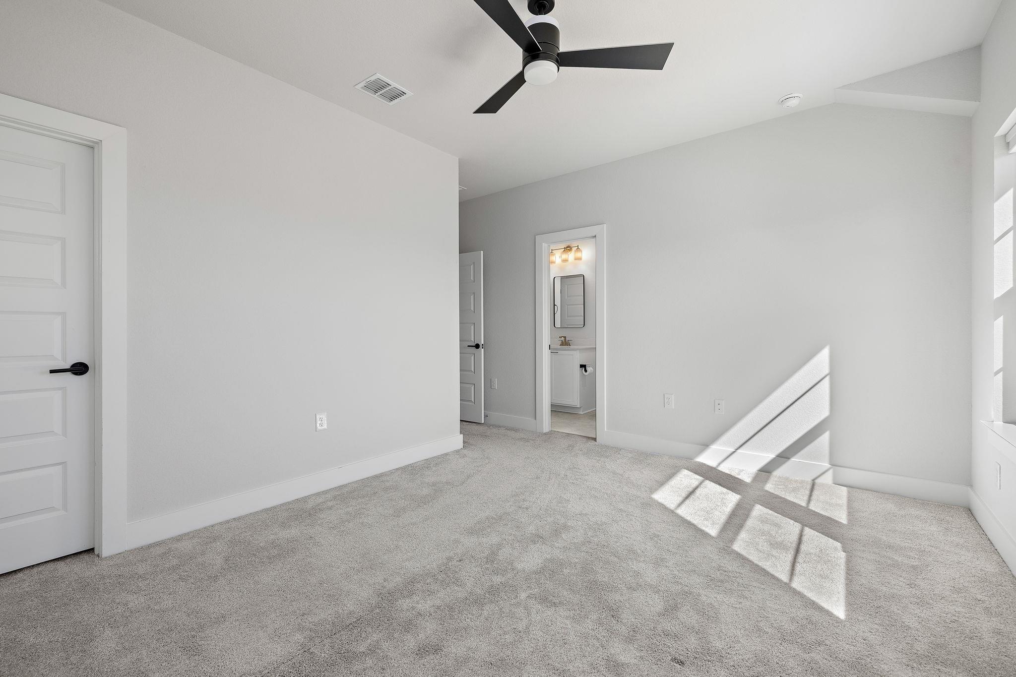 326 Smithsonian Ln, Kyle, TX 78640