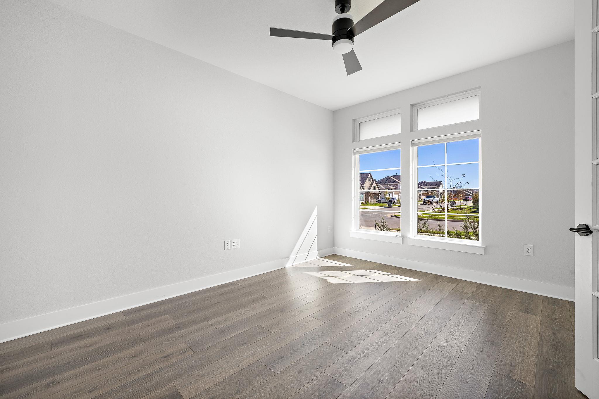 326 Smithsonian Ln, Kyle, TX 78640