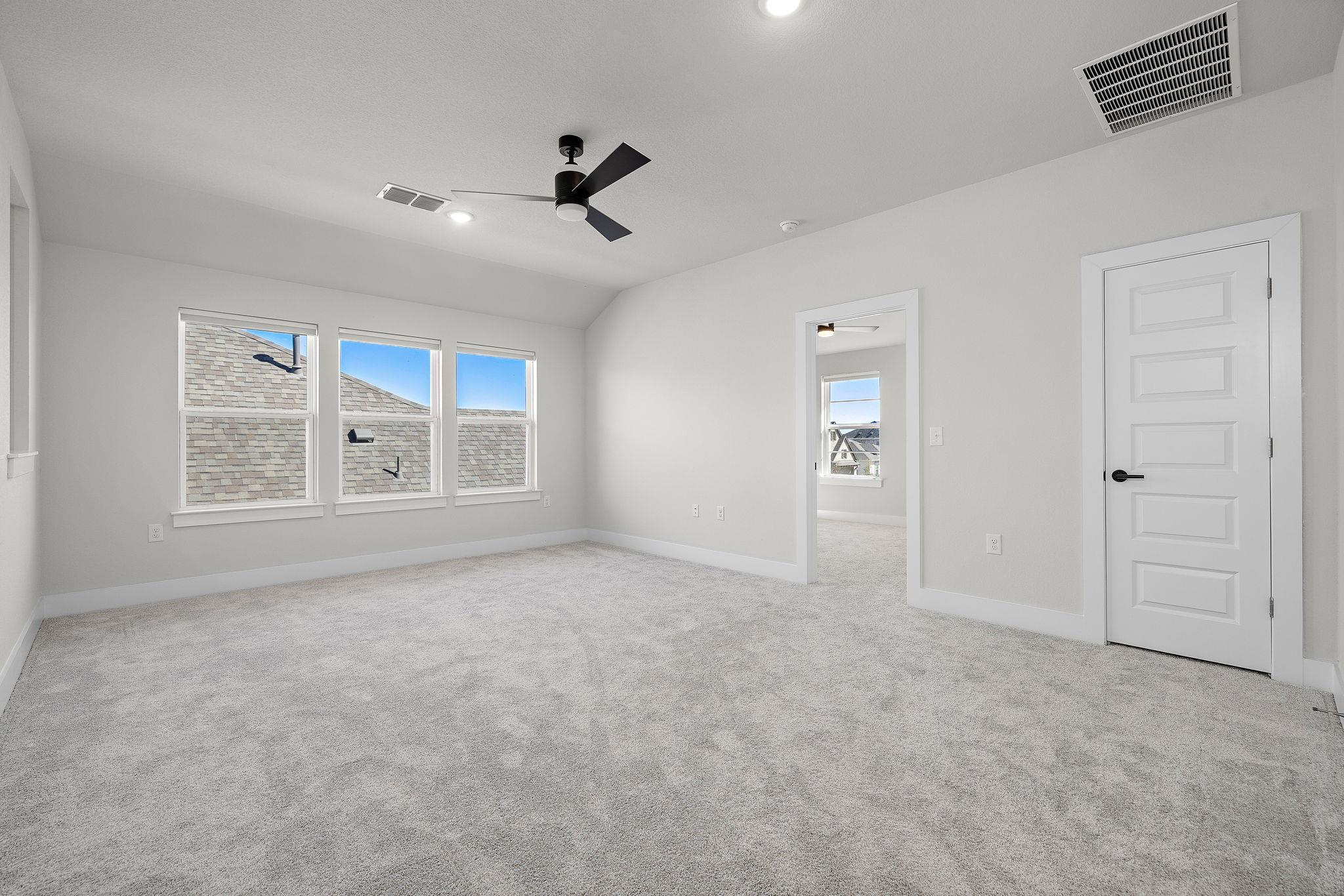 326 Smithsonian Ln, Kyle, TX 78640