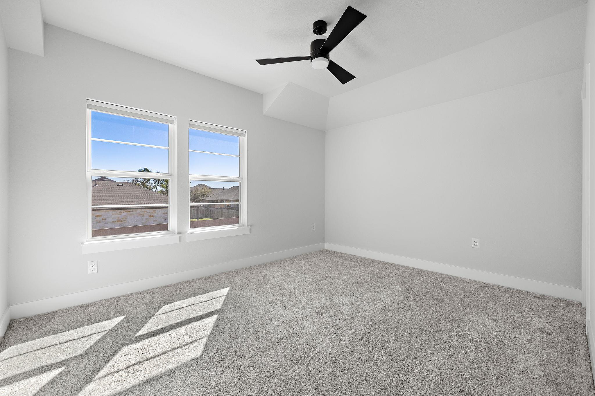 326 Smithsonian Ln, Kyle, TX 78640