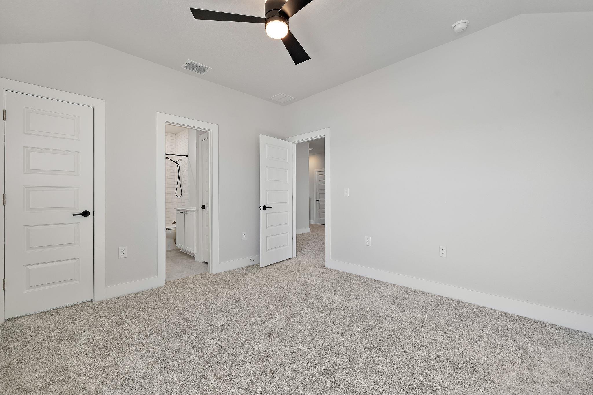 326 Smithsonian Ln, Kyle, TX 78640