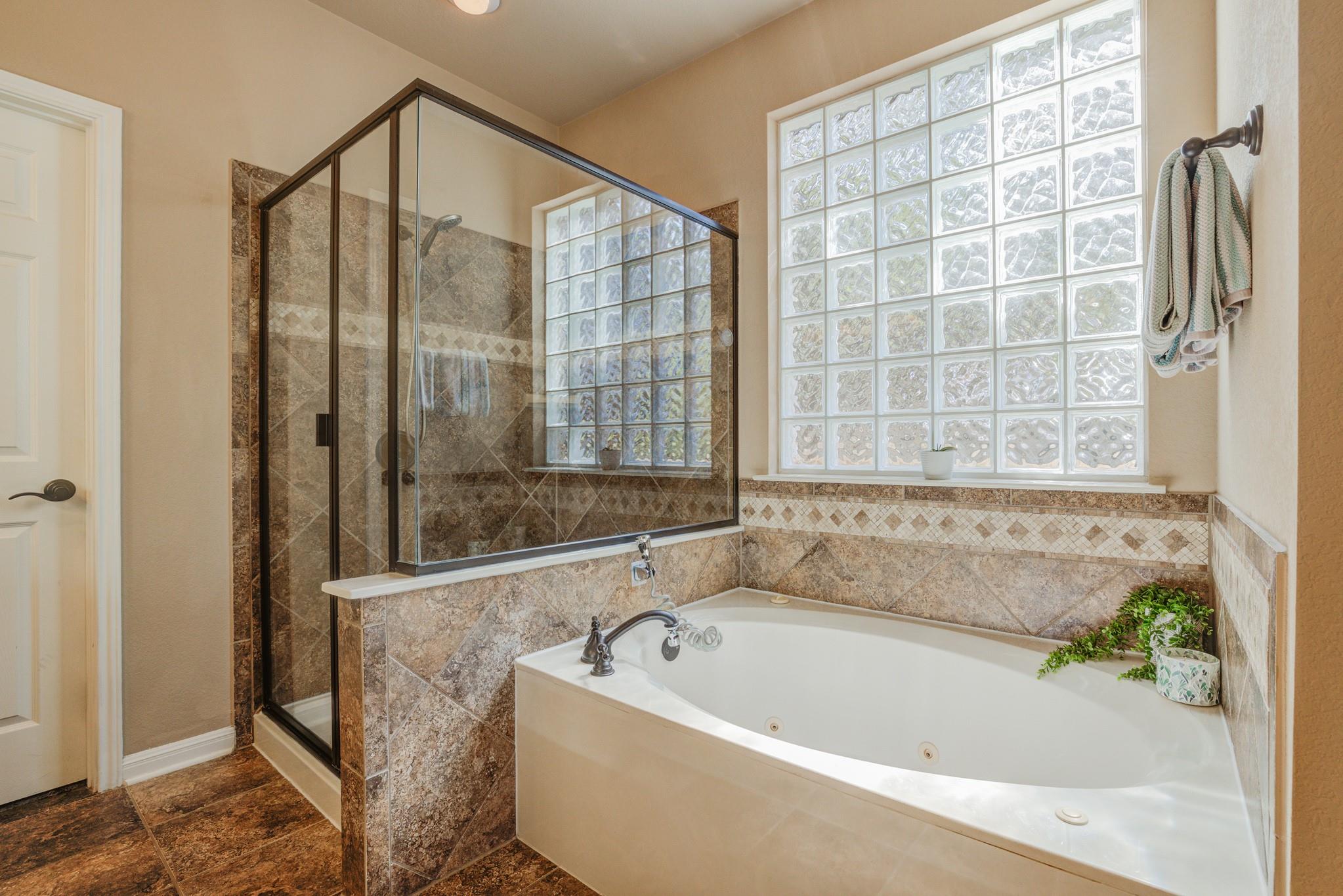 9504 Indina Hills Dr, Austin, TX 78717