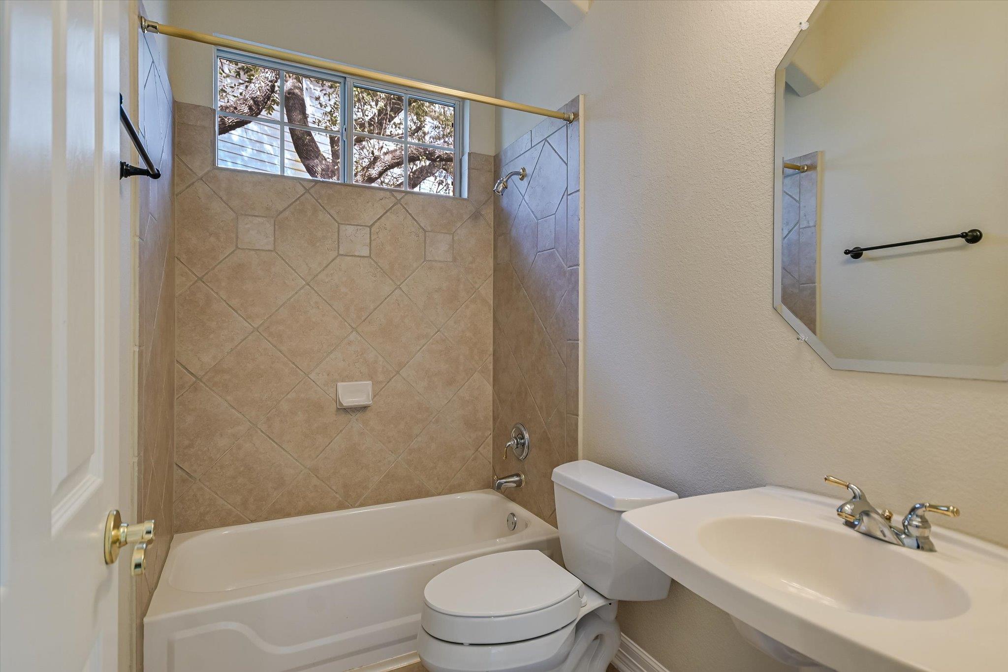 9605 Corbe Dr, Austin, TX 78726