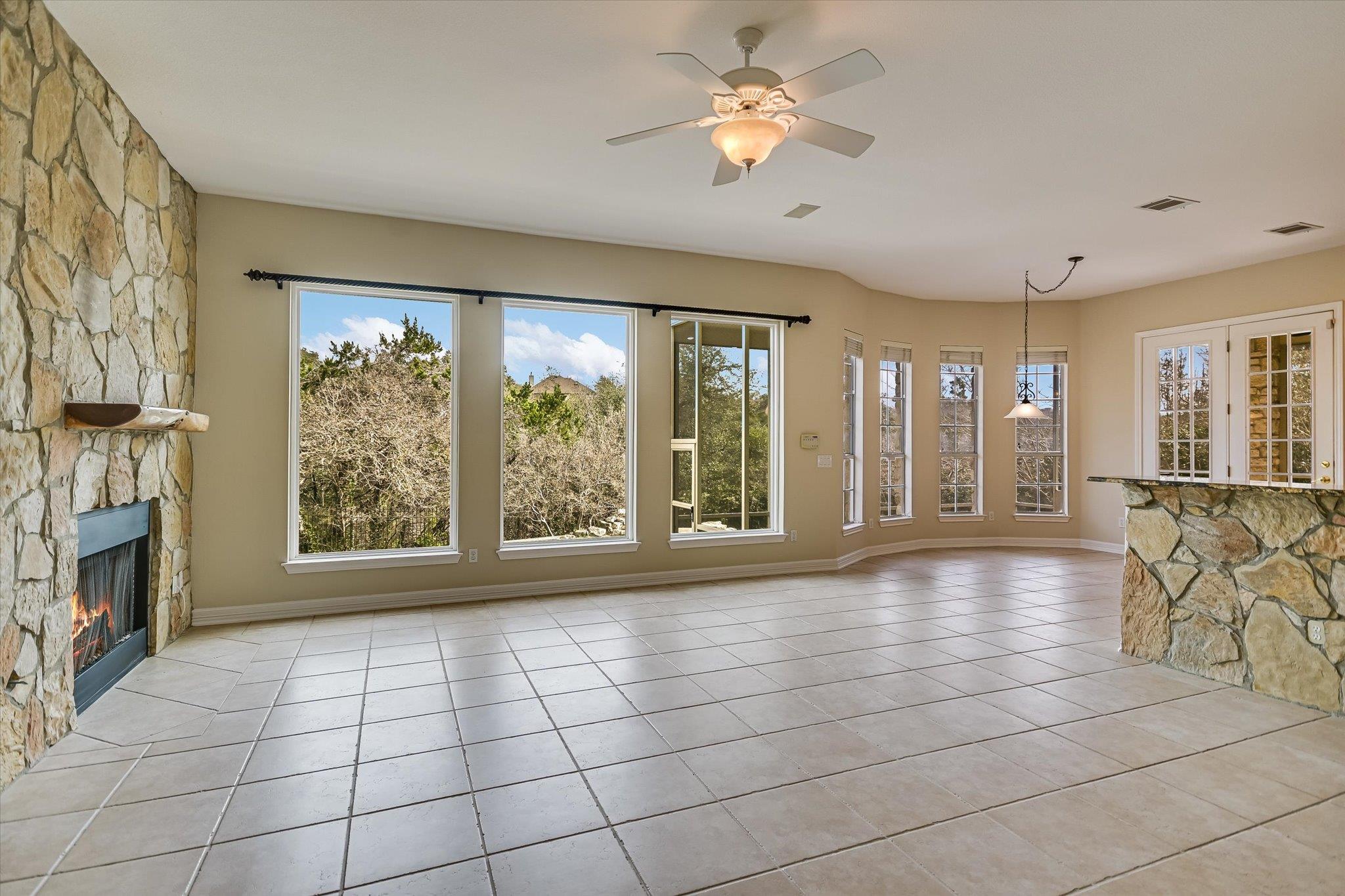 9605 Corbe Dr, Austin, TX 78726