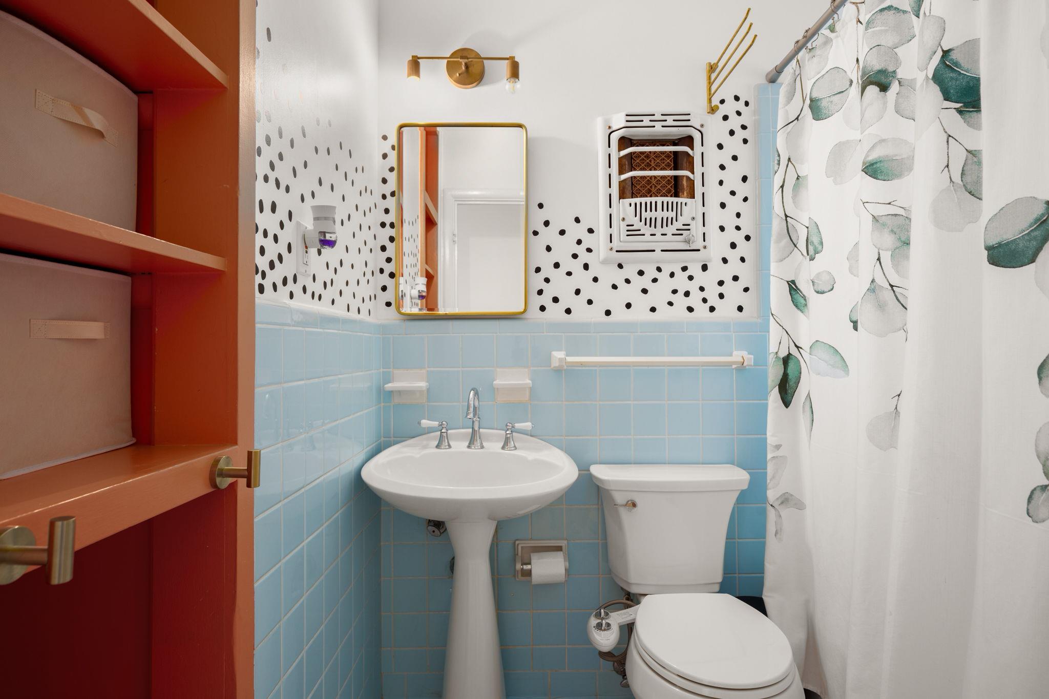 6304 Peggy St, Austin, TX 78723