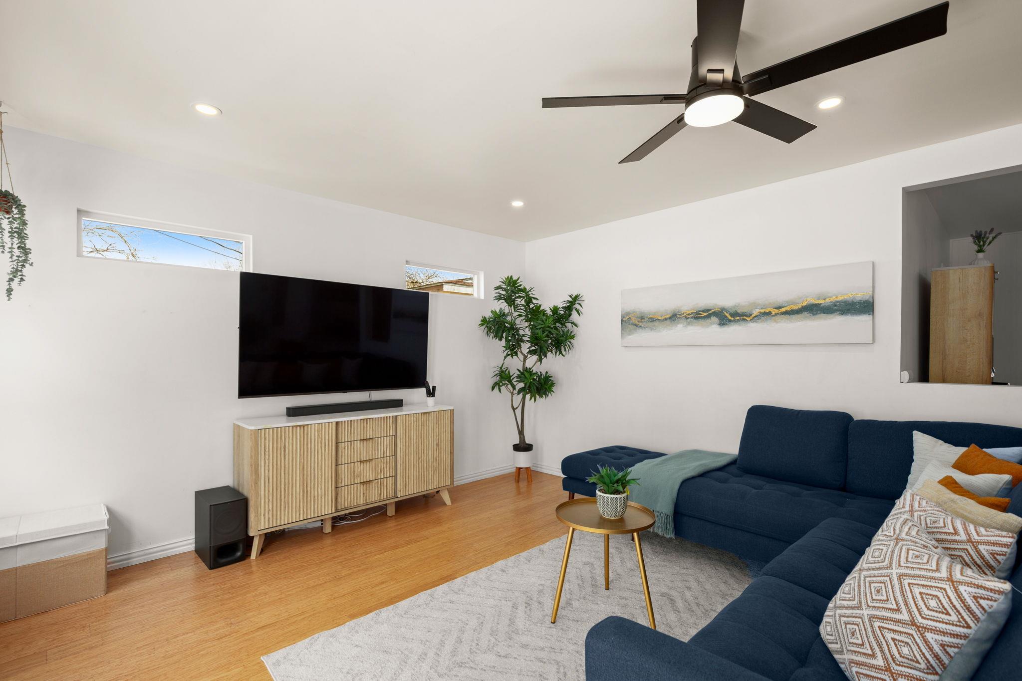 6304 Peggy St, Austin, TX 78723