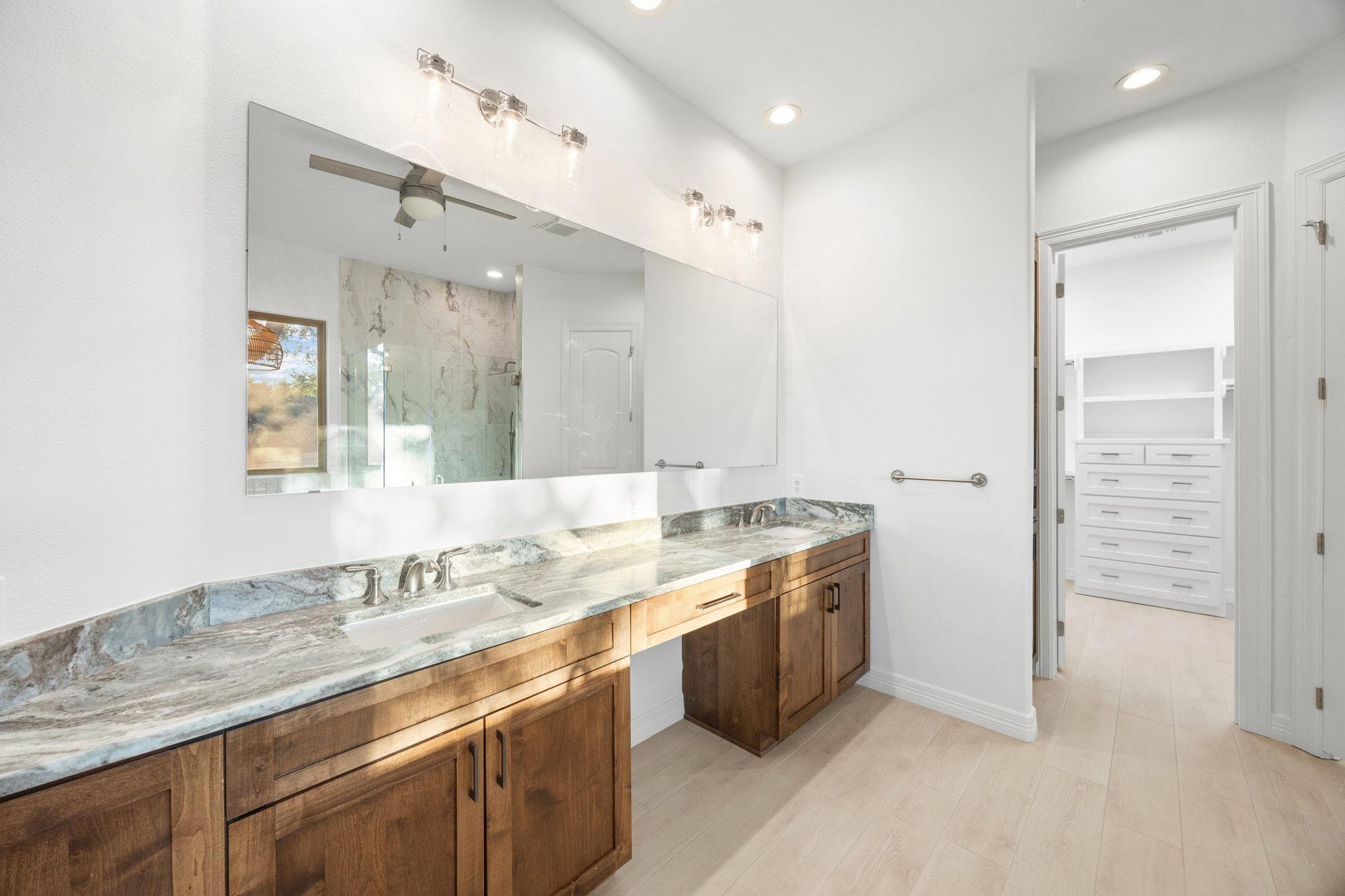 290 Trail Master Cir, Driftwood, TX 78619