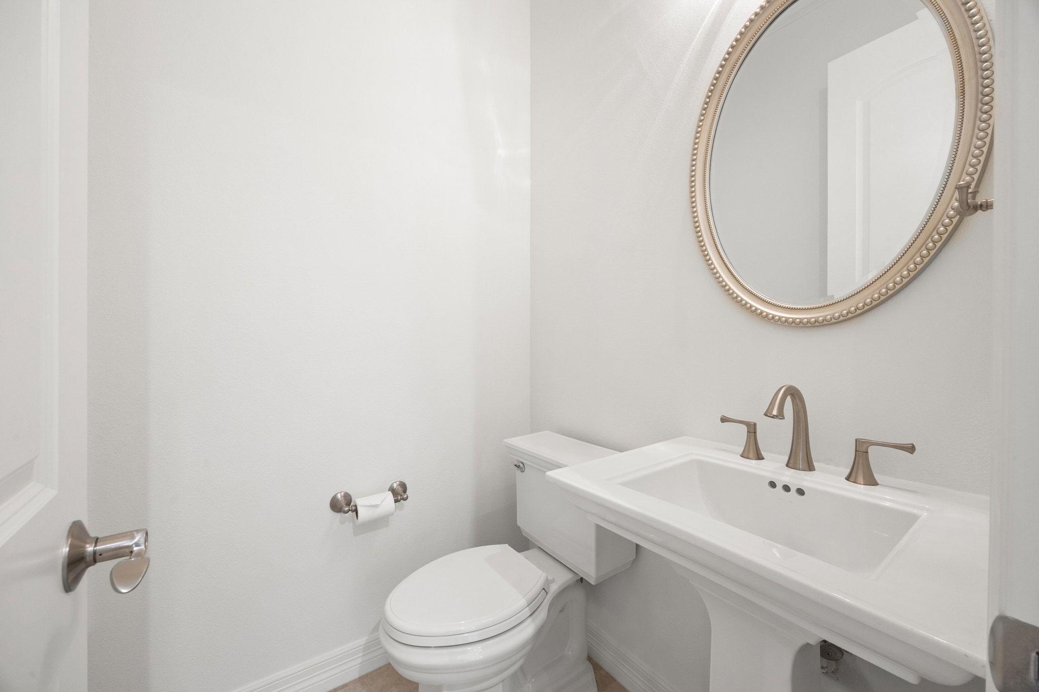 290 Trail Master Cir, Driftwood, TX 78619