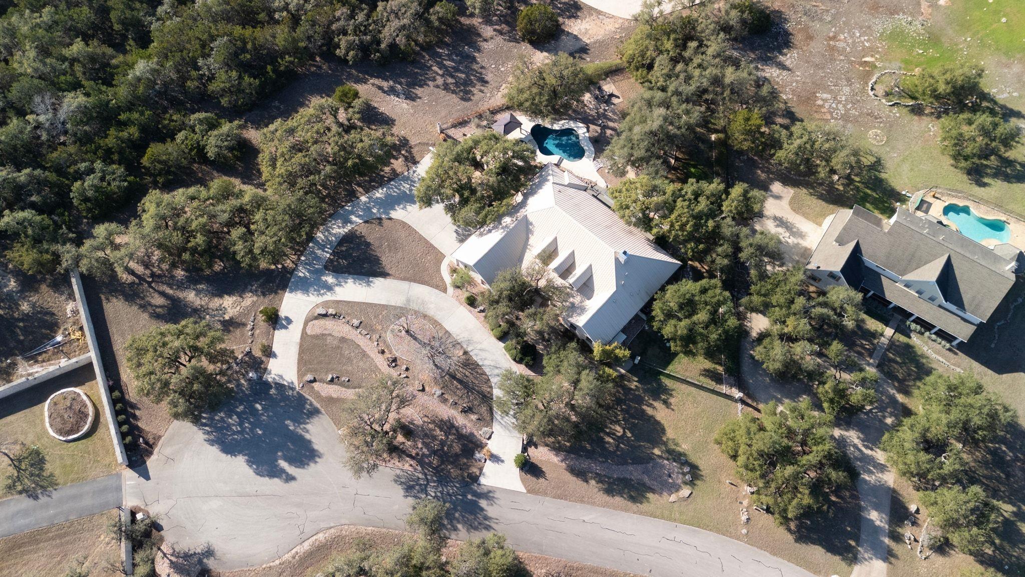 290 Trail Master Cir, Driftwood, TX 78619