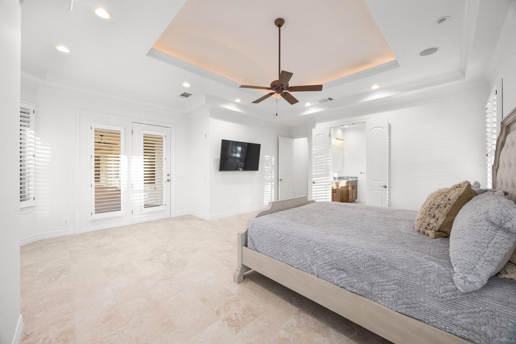 290 Trail Master Cir, Driftwood, TX 78619