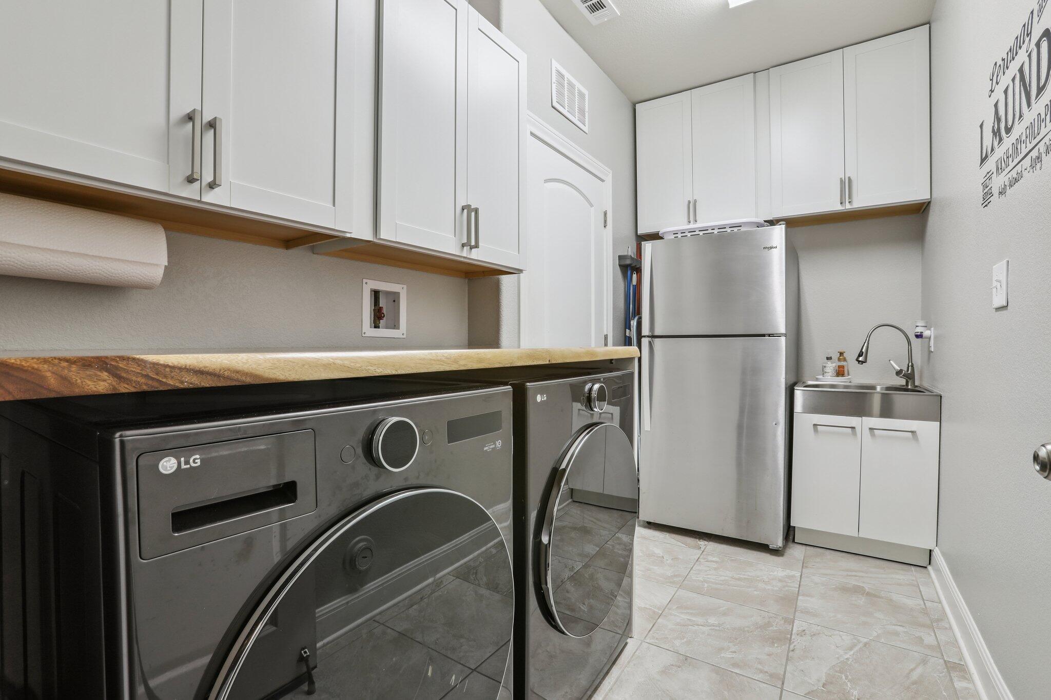 2801 Mossy Springs Dr, Leander, TX 78641