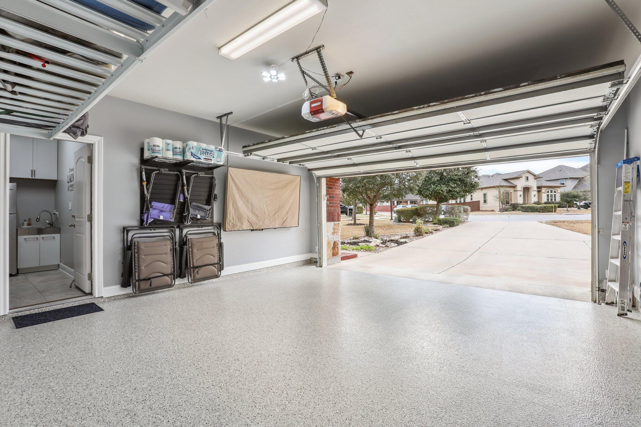 2801 Mossy Springs Dr, Leander, TX 78641