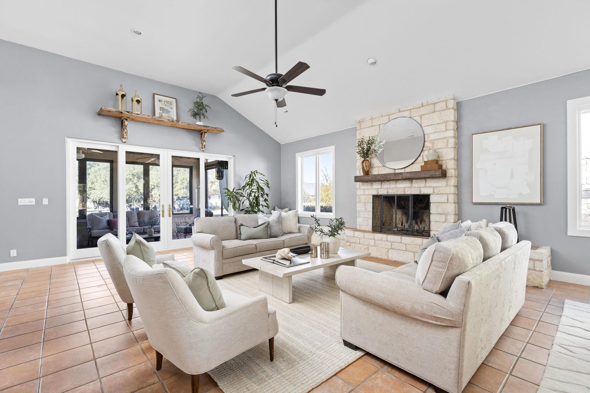 2433 Founders Cir, Spicewood, TX 78669