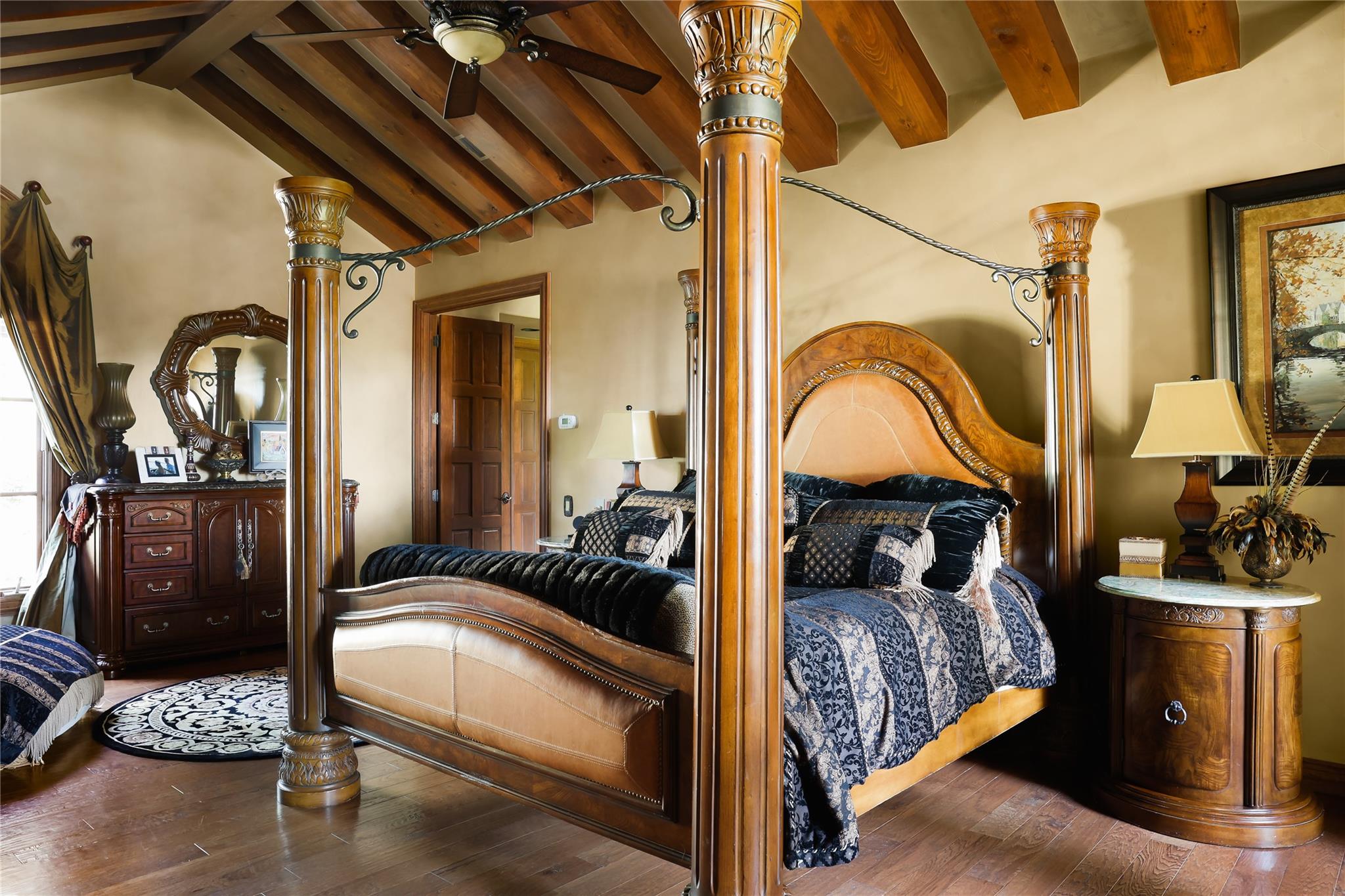 17803 Navigation Ln, Lago Vista, TX 78645