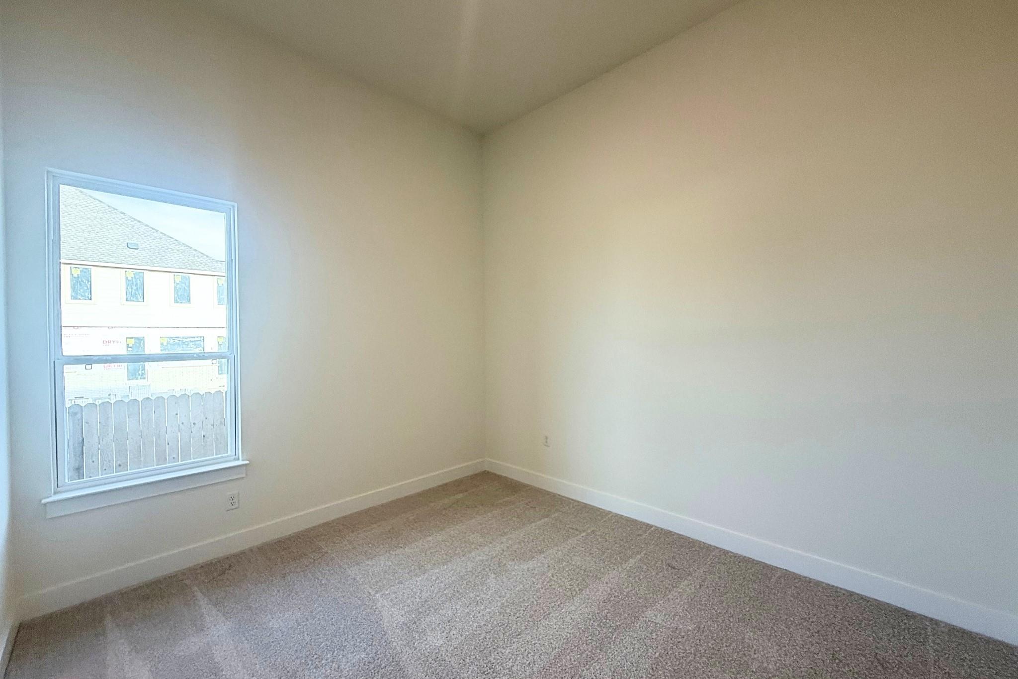 17313 Silverman Dr, Pflugerville, TX 78660