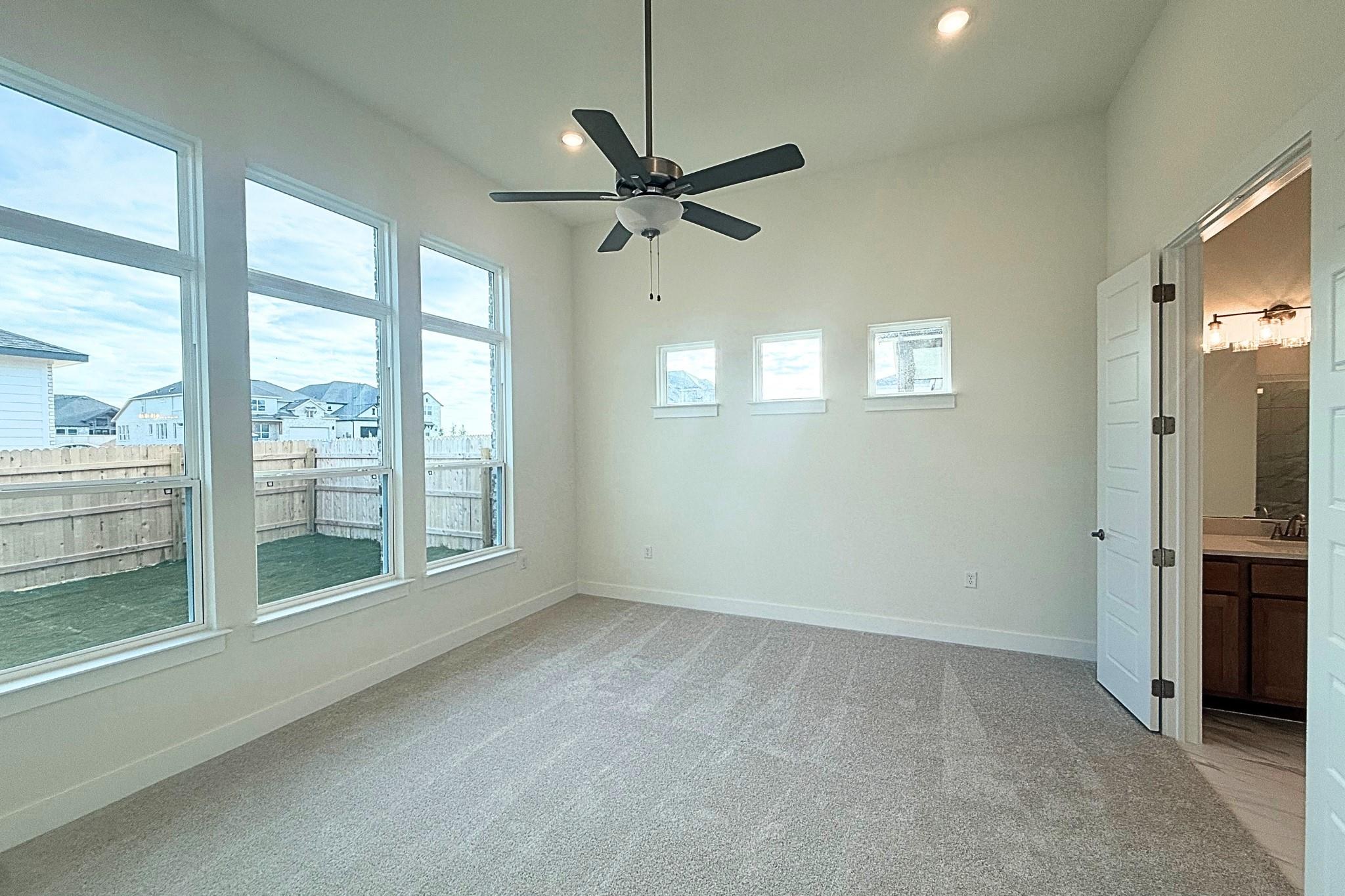 17313 Silverman Dr, Pflugerville, TX 78660