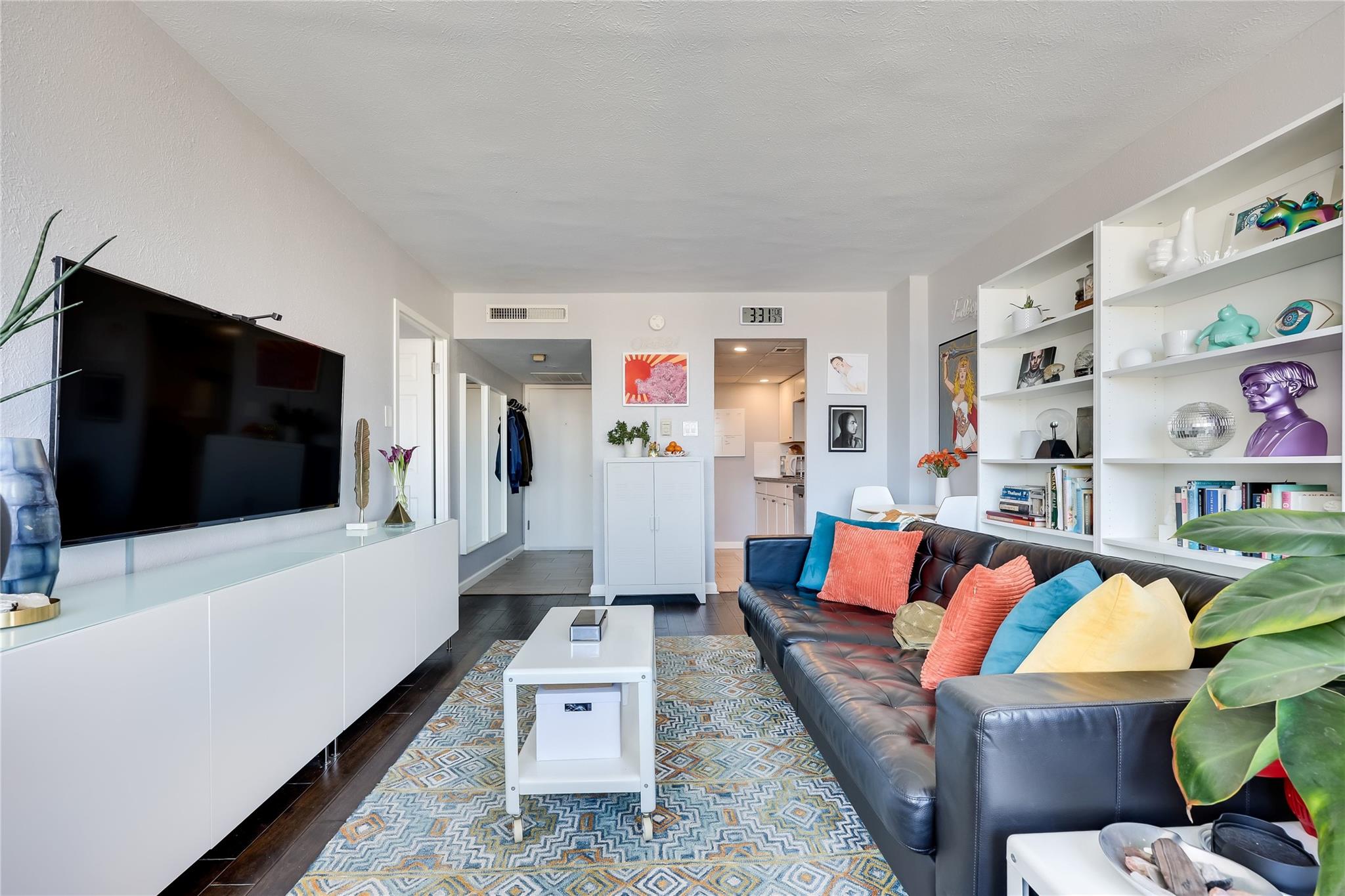 1800 Lavaca St # A-711, Austin, TX 78701