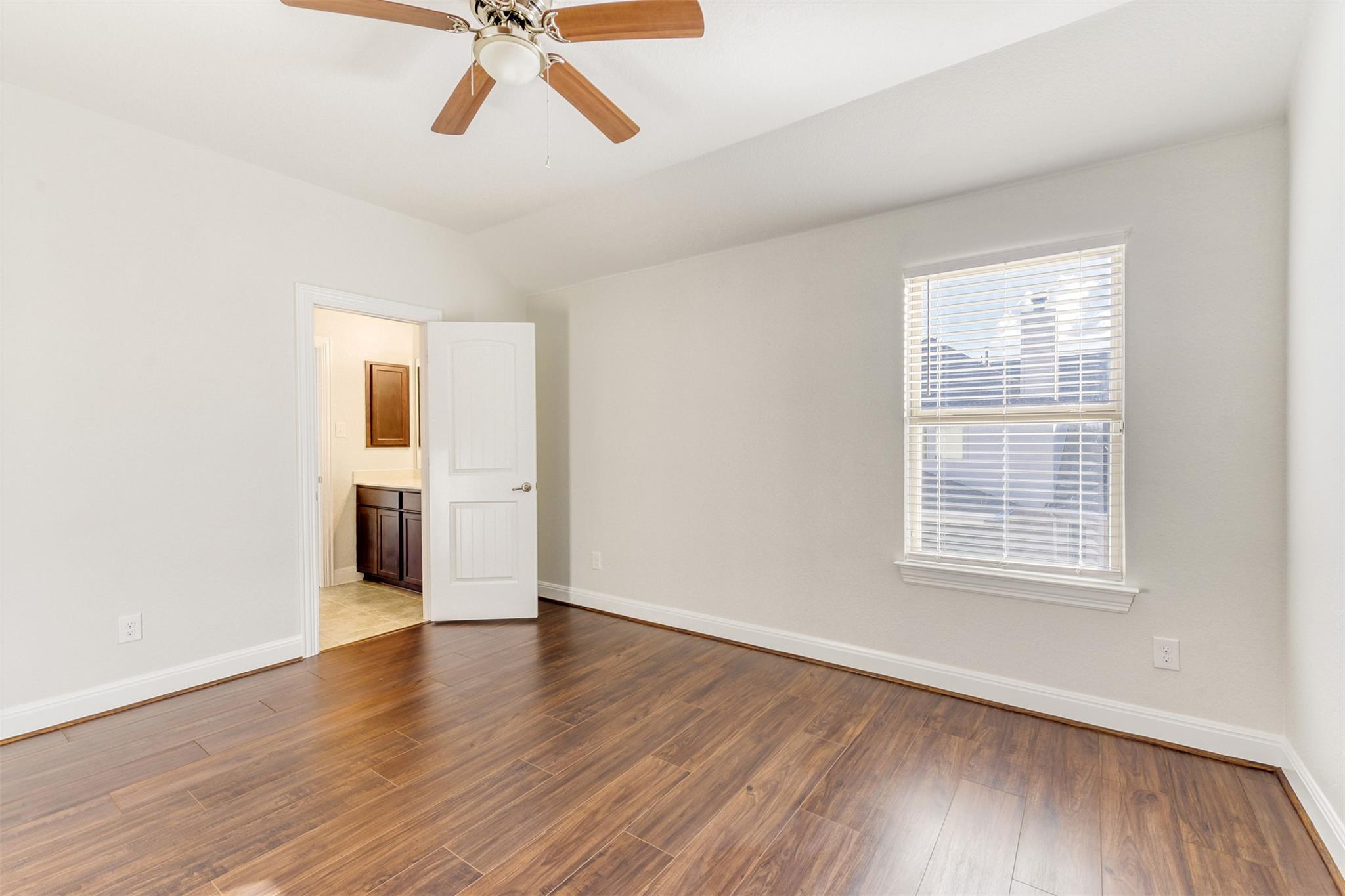 20528 Woodvine Ave, Pflugerville, TX 78660