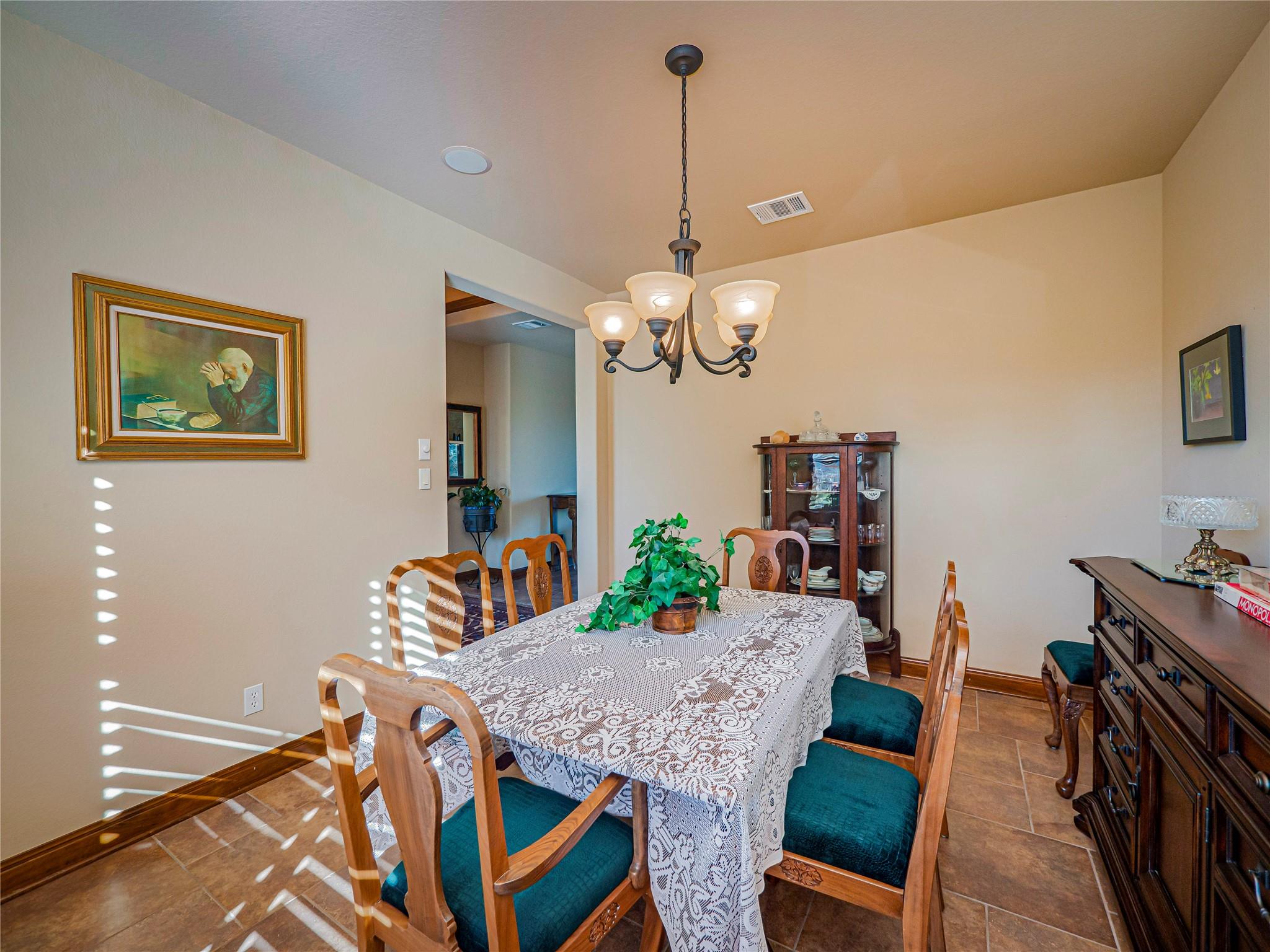 21012 North Ridge St, Lago Vista, TX 78645