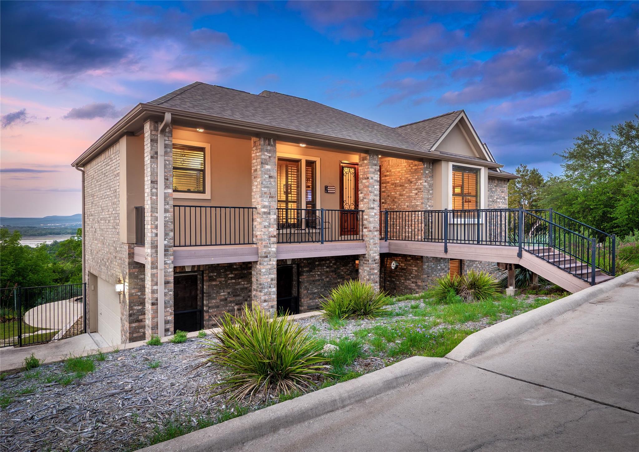 21012 North Ridge St, Lago Vista, TX 78645