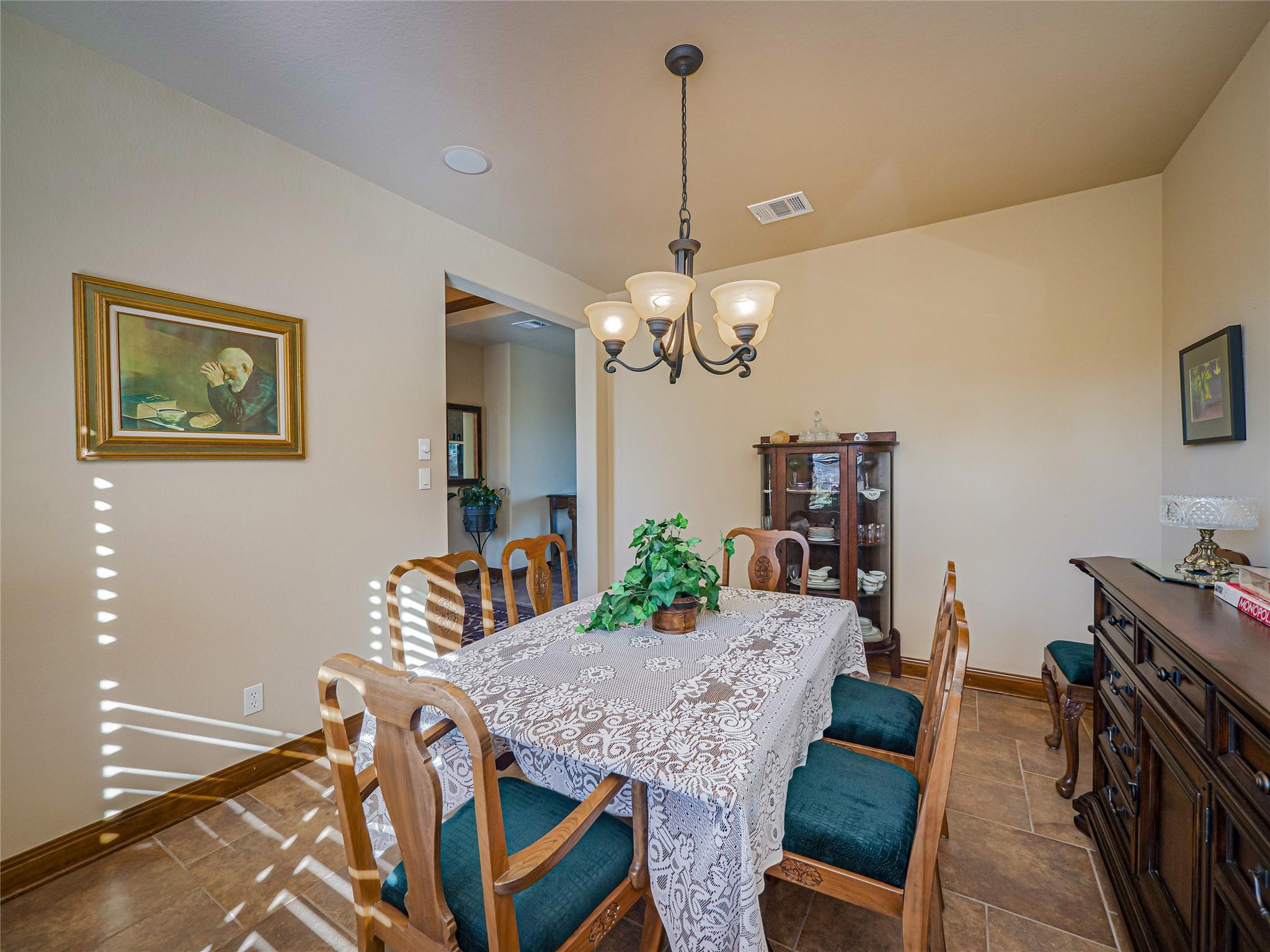 21012 North Ridge St, Lago Vista, TX 78645