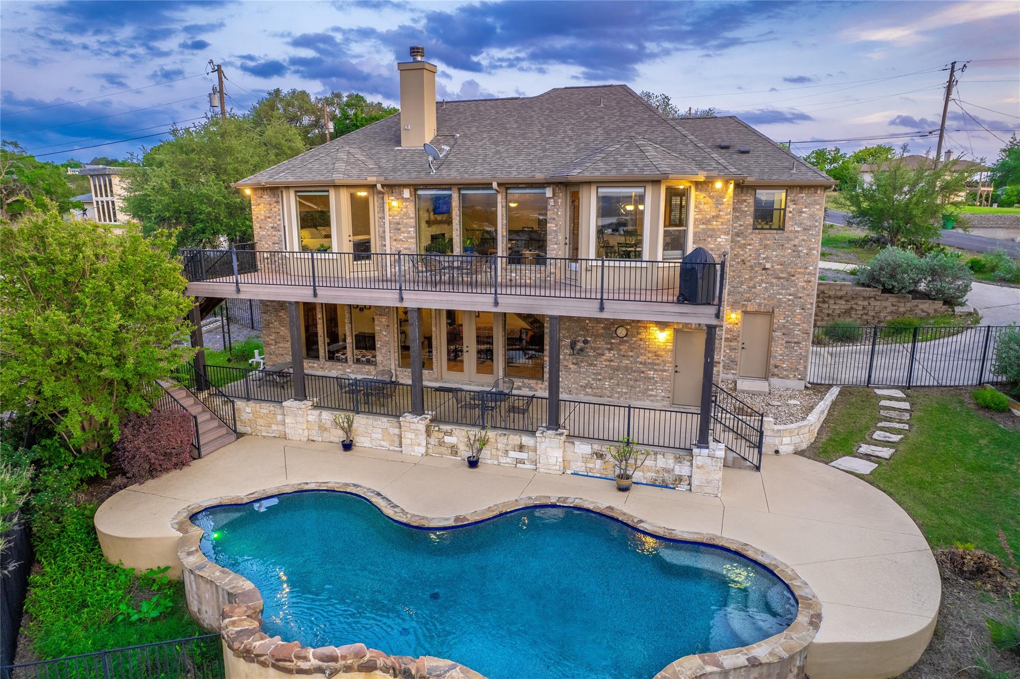 21012 North Ridge St, Lago Vista, TX 78645