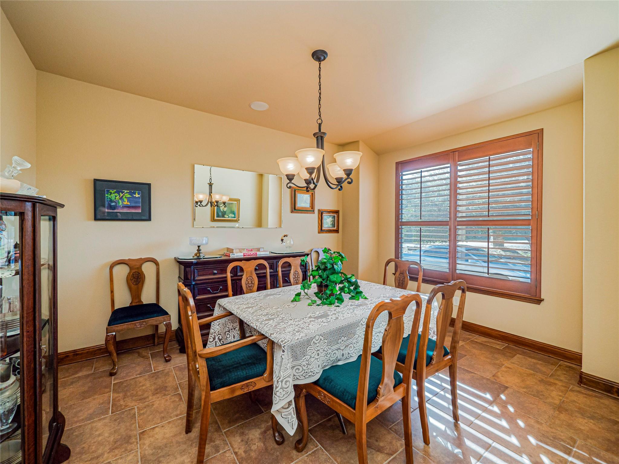 21012 North Ridge St, Lago Vista, TX 78645