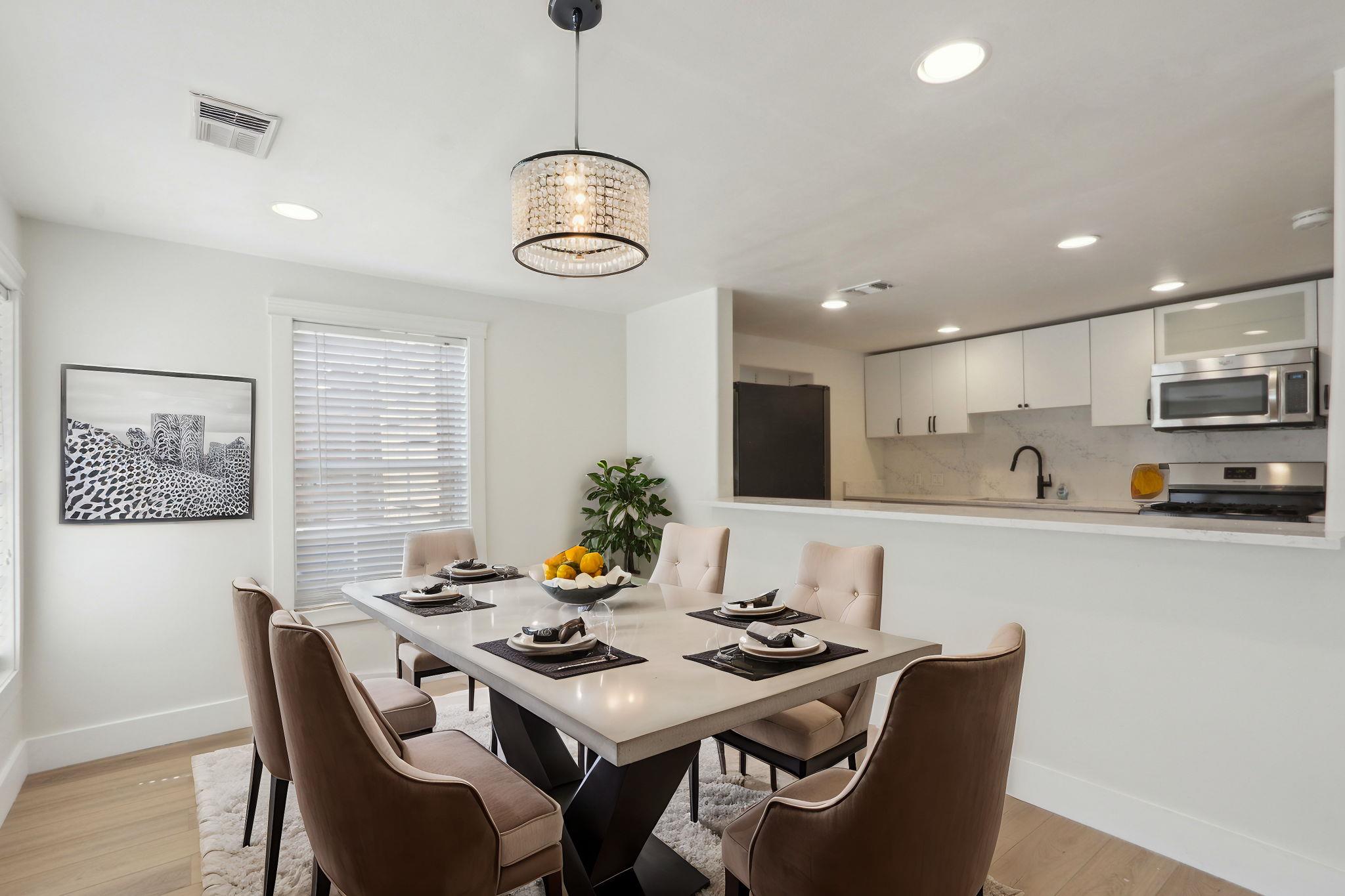 2110 E 16th St, Austin, TX 78702